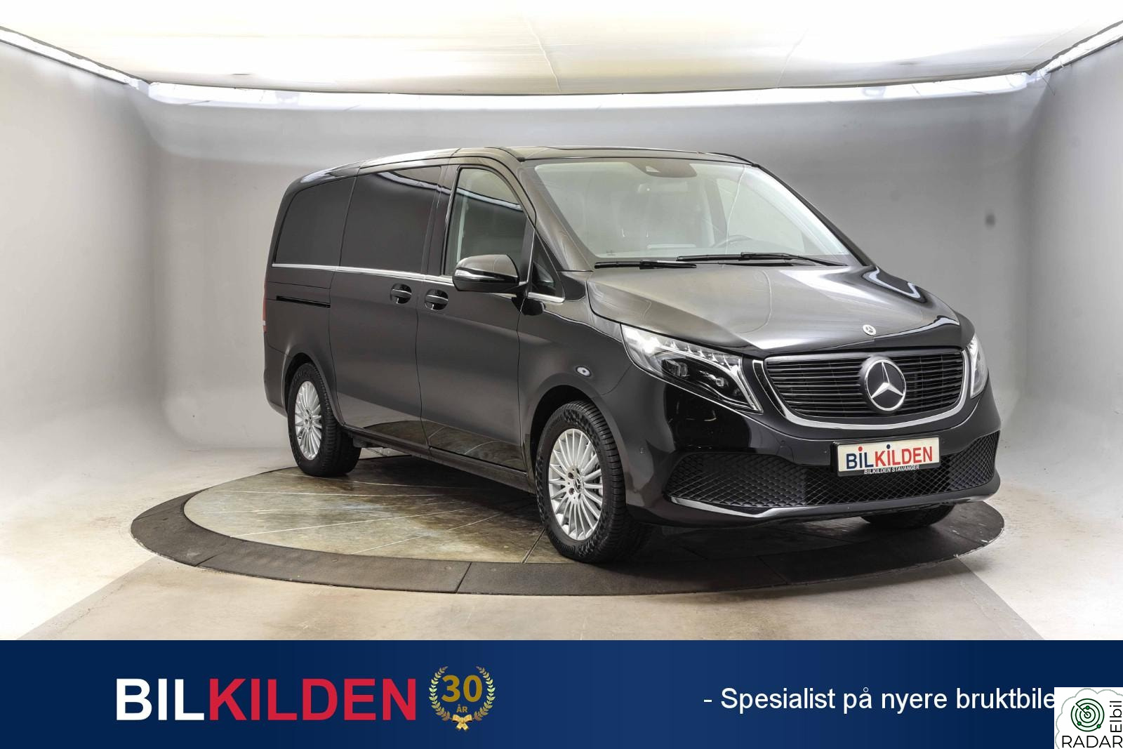MERCEDES-BENZ EQV 300 Avantgarde Lang, 7 Seter, Kamera, Skinn, Carplay ++