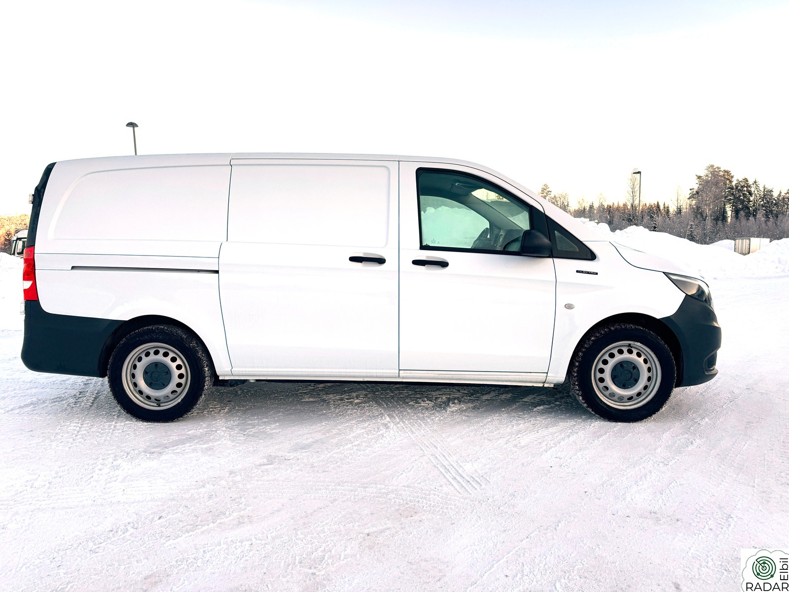 MERCEDES-BENZ eVito A2. Kun 9950 km! Nytt batteri. Eu-ok. Mercedes-komfort