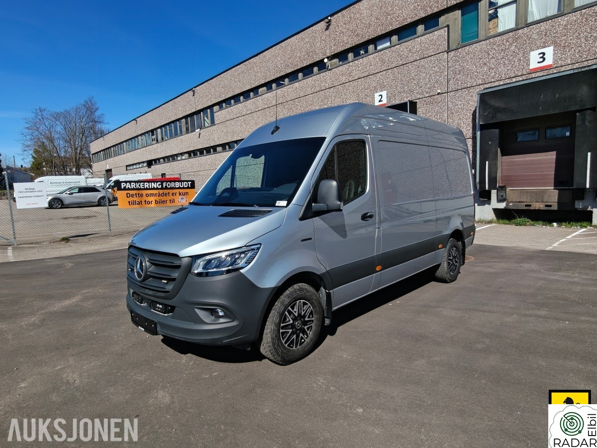 MERCEDES-BENZ ESPRINTER NYBILGARANTI HENGERFESTE INNREDNING KAMERA ADAPTIV CRUI