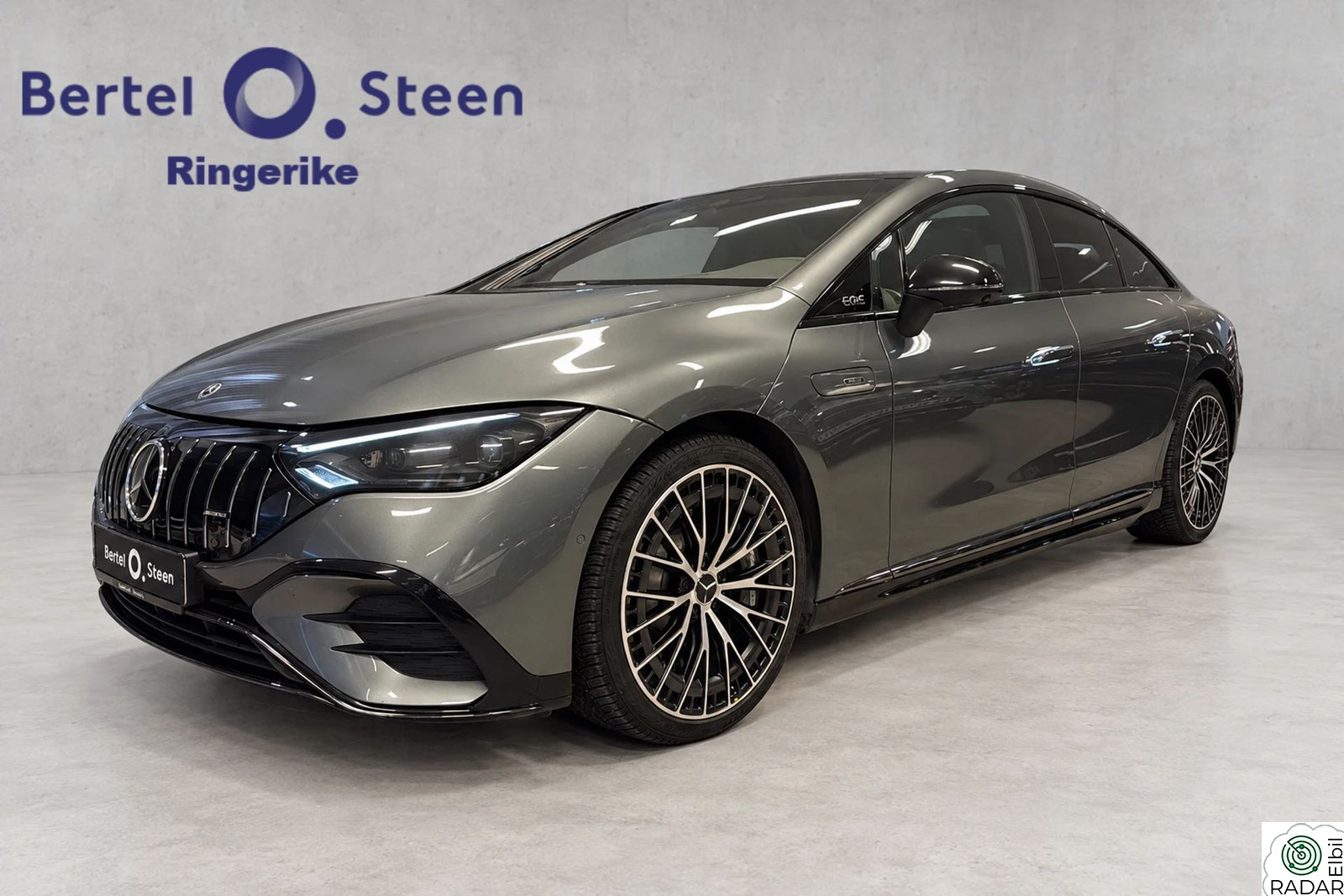 MERCEDES-BENZ AMG EQE 43 4MATIC Airmatic, Panorama, Hyperscreen
