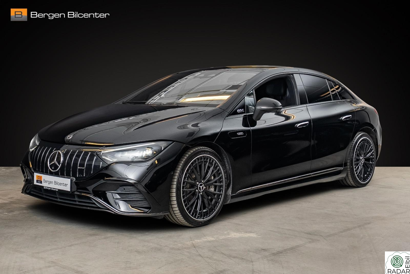 MERCEDES-BENZ AMG EQE 43 4MATIC EQE43 AMG 4MATIC Burmester Bakhjulsstyring Soltak