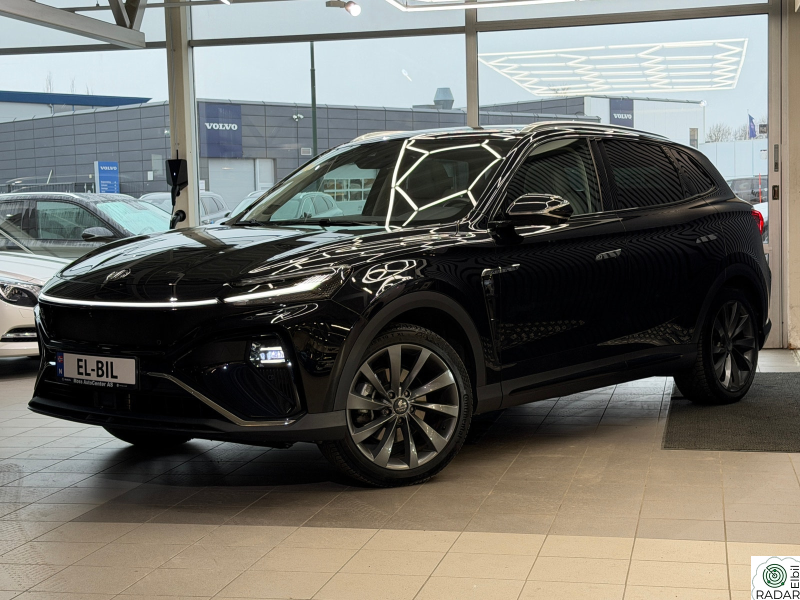MG MARVEL R ELECTRIC AWD Performance/lyst intr./LAV KM