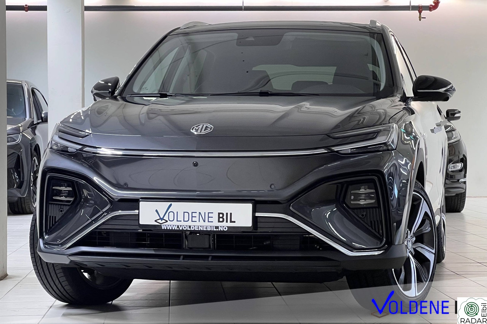 MG Marvel R Electric 4WD PERF//SOLTAK-BOSE-360-NAVI-SKINN-LED-BLIS-CARPLAY