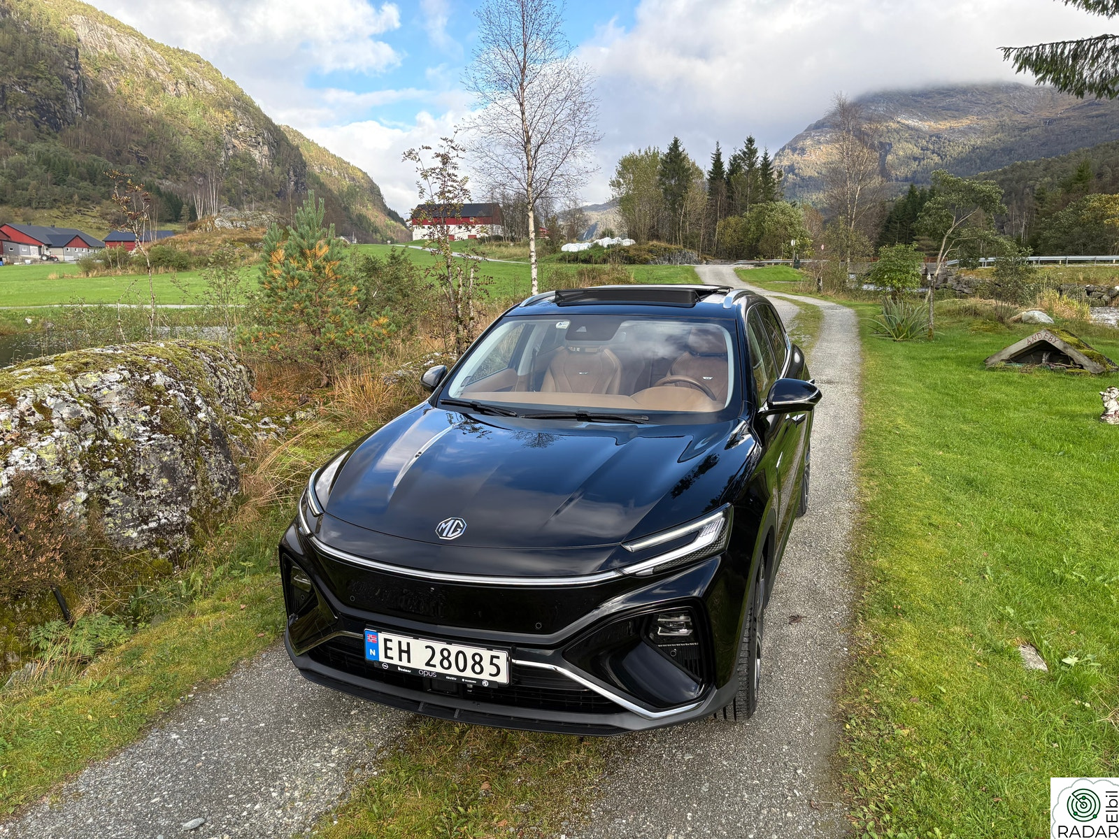 MG Marvel R Electric 4WD Performance