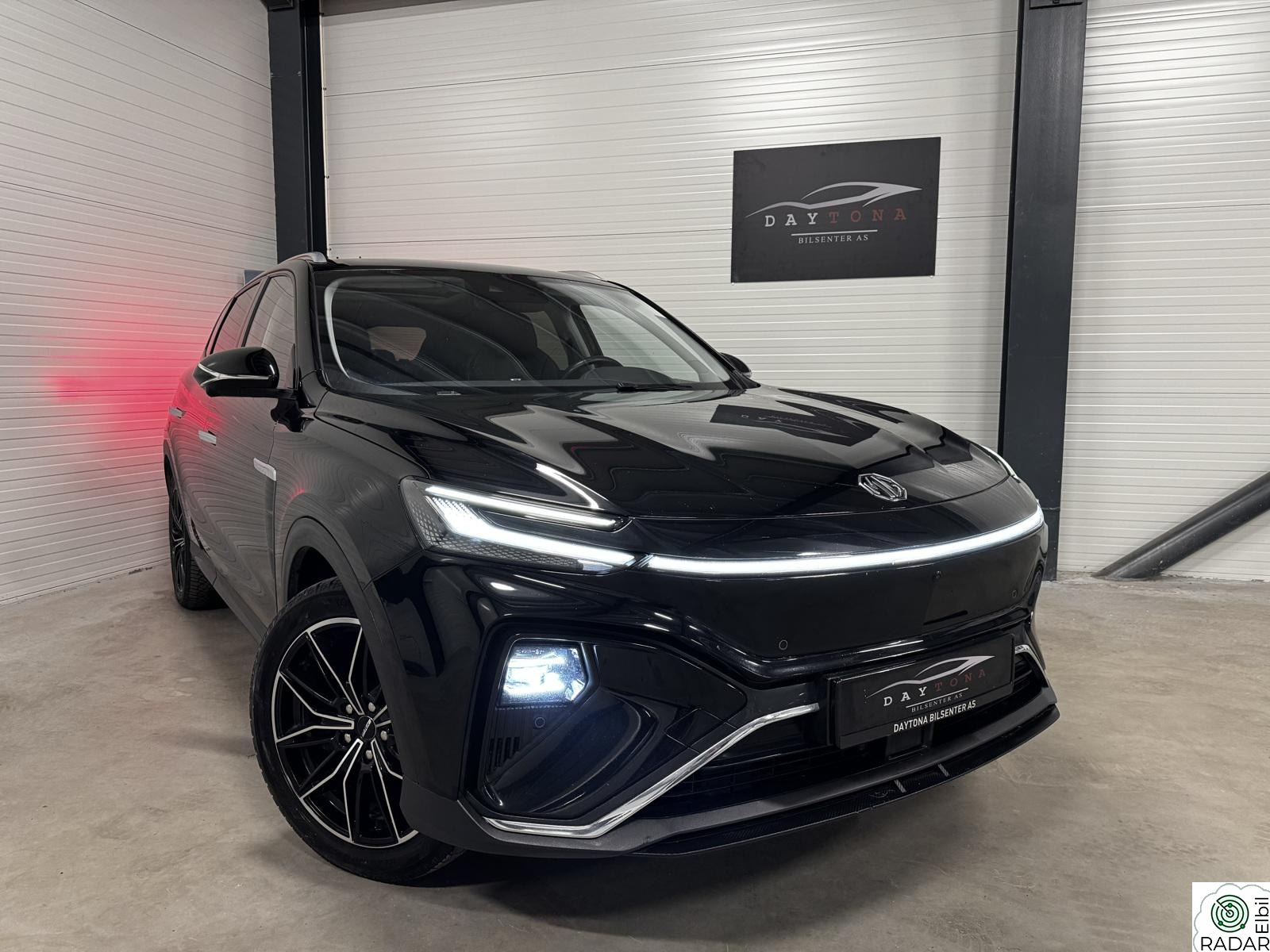 MG MARVEL R ELECTRIC 2WD Luxury 402 WLTP/ 360.kamera/ Pano/ Memory/ ACC