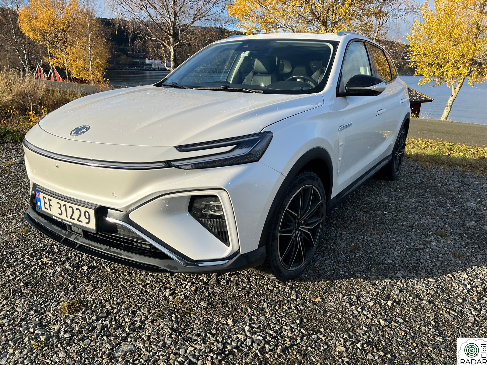 MG MARVEL R ELECTRIC Performance AWD