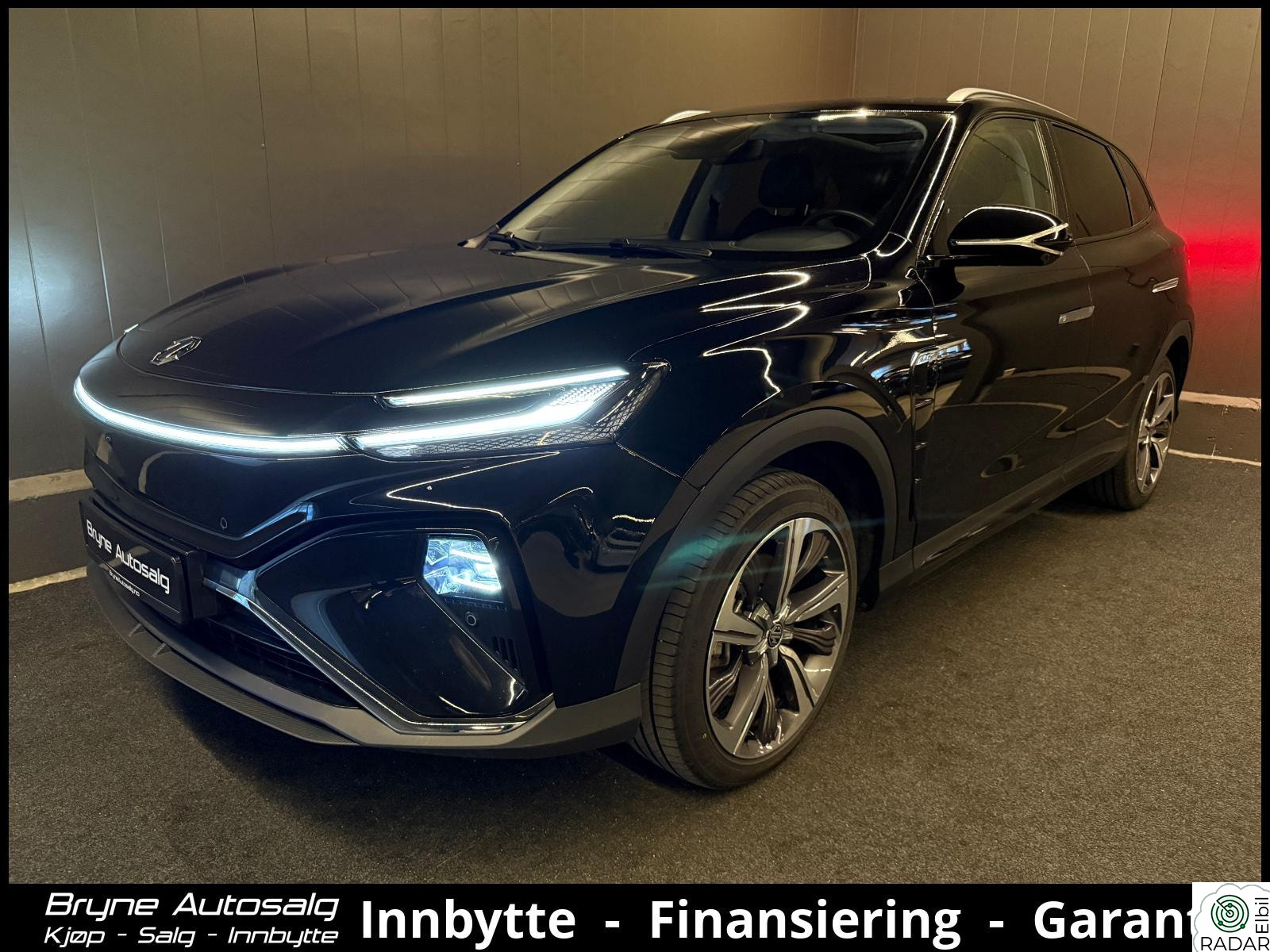 MG Marvel R Electric PERFORMANCE/4WD/NAVI/BOSE/CARPLAY/KROK/ACC/360/SKINN+++