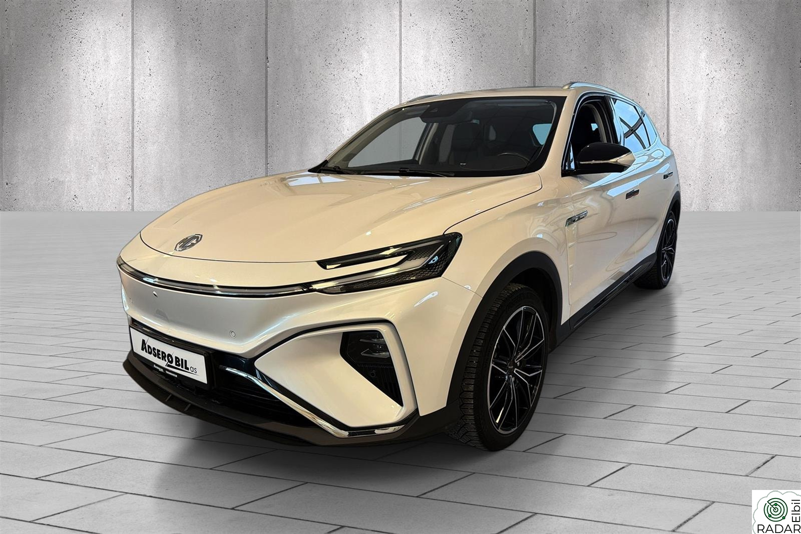 MG MARVEL R ELECTRIC AWD Performance | Hengerfeste