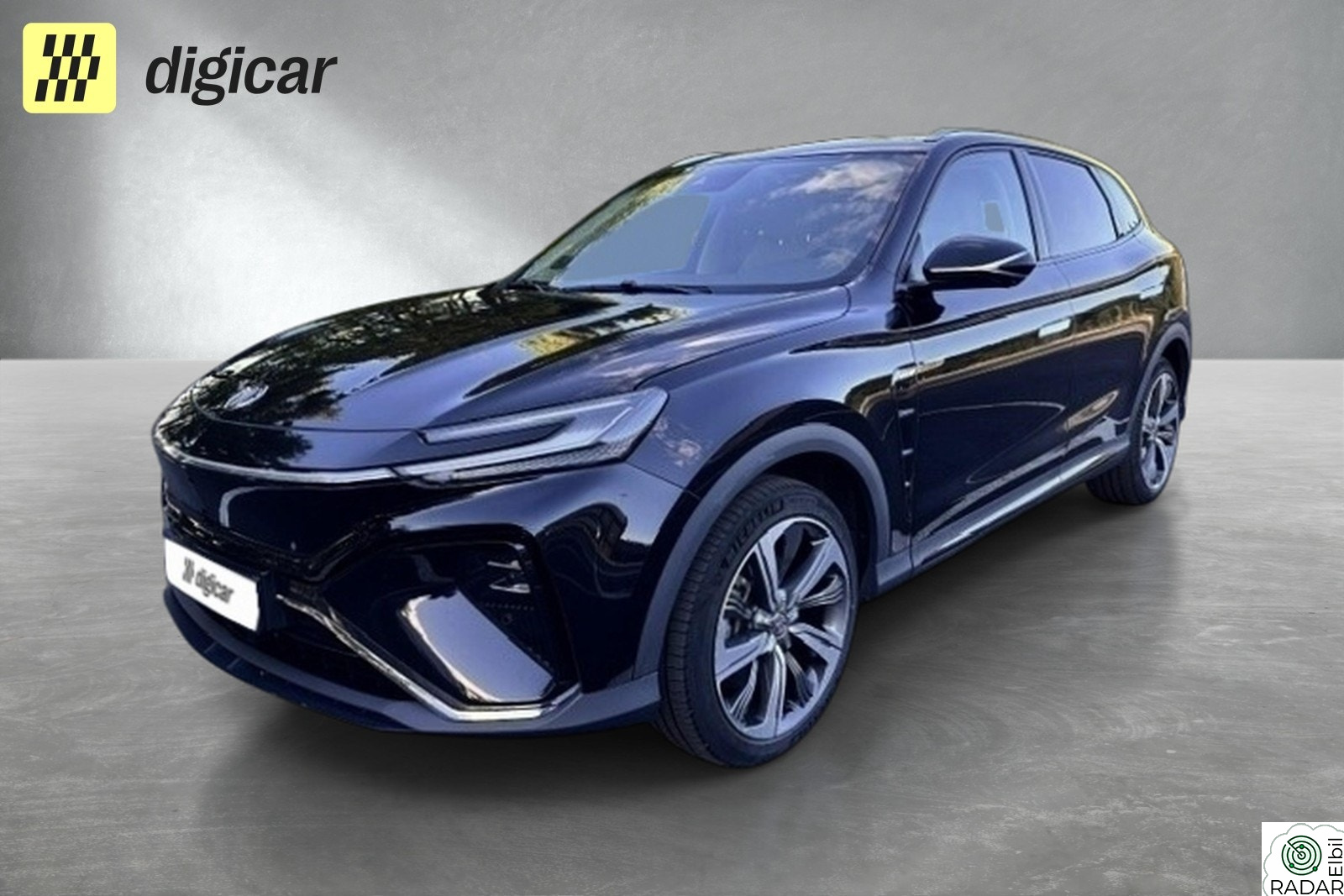MG MARVEL R ELECTRIC Performance / 360 kamera / Bose / CarPlay / ++
