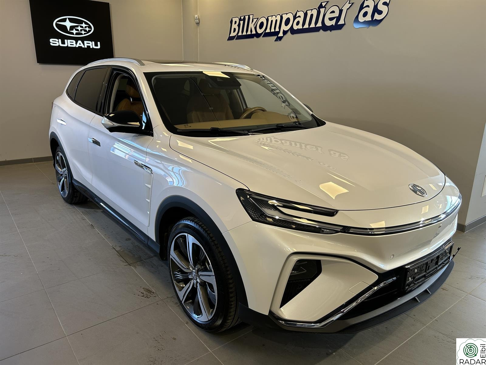 MG MARVEL R ELECTRIC Performance/AWD/Beige interiør/