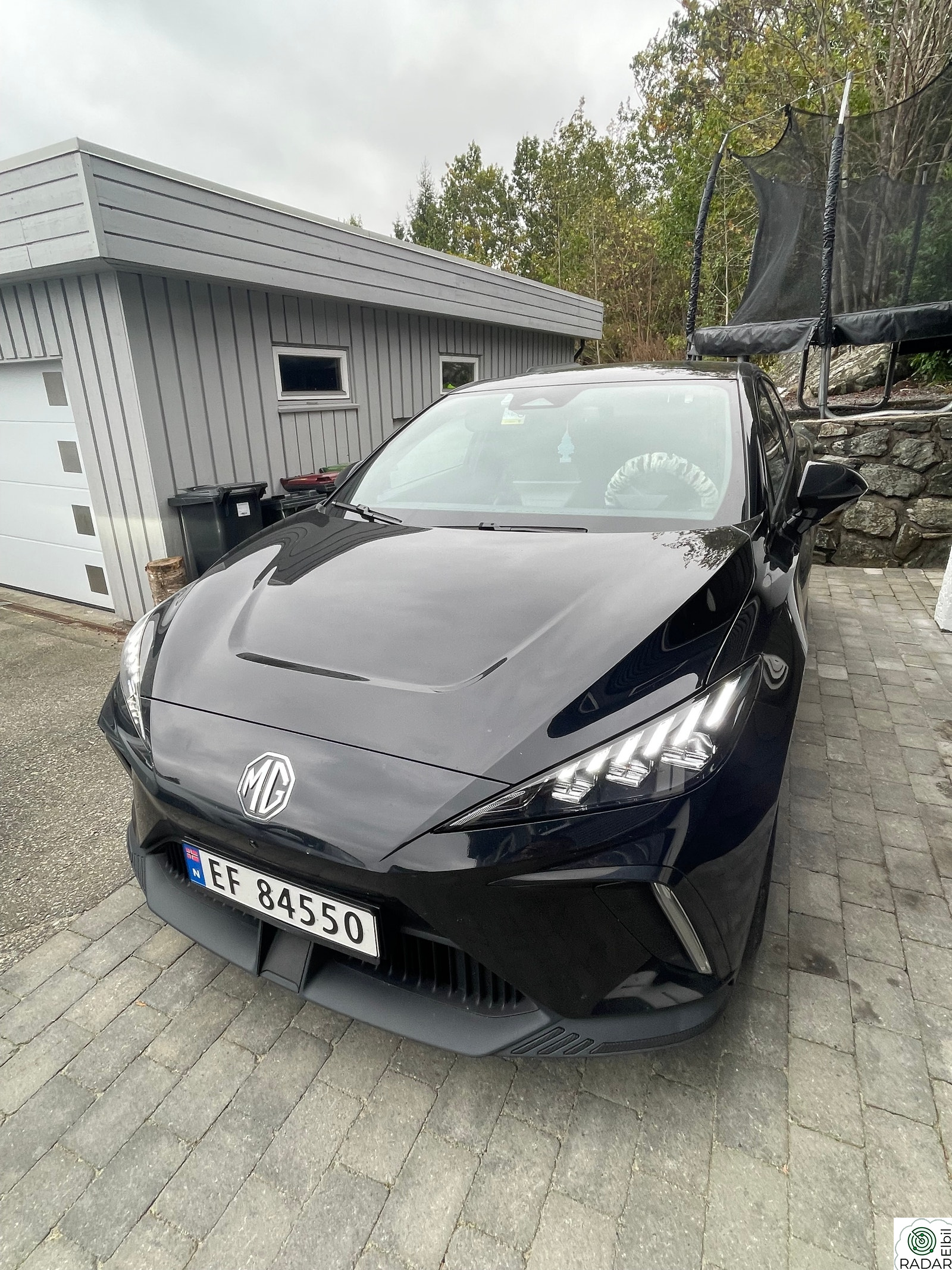 MG 4 ELECTRIC Luxury