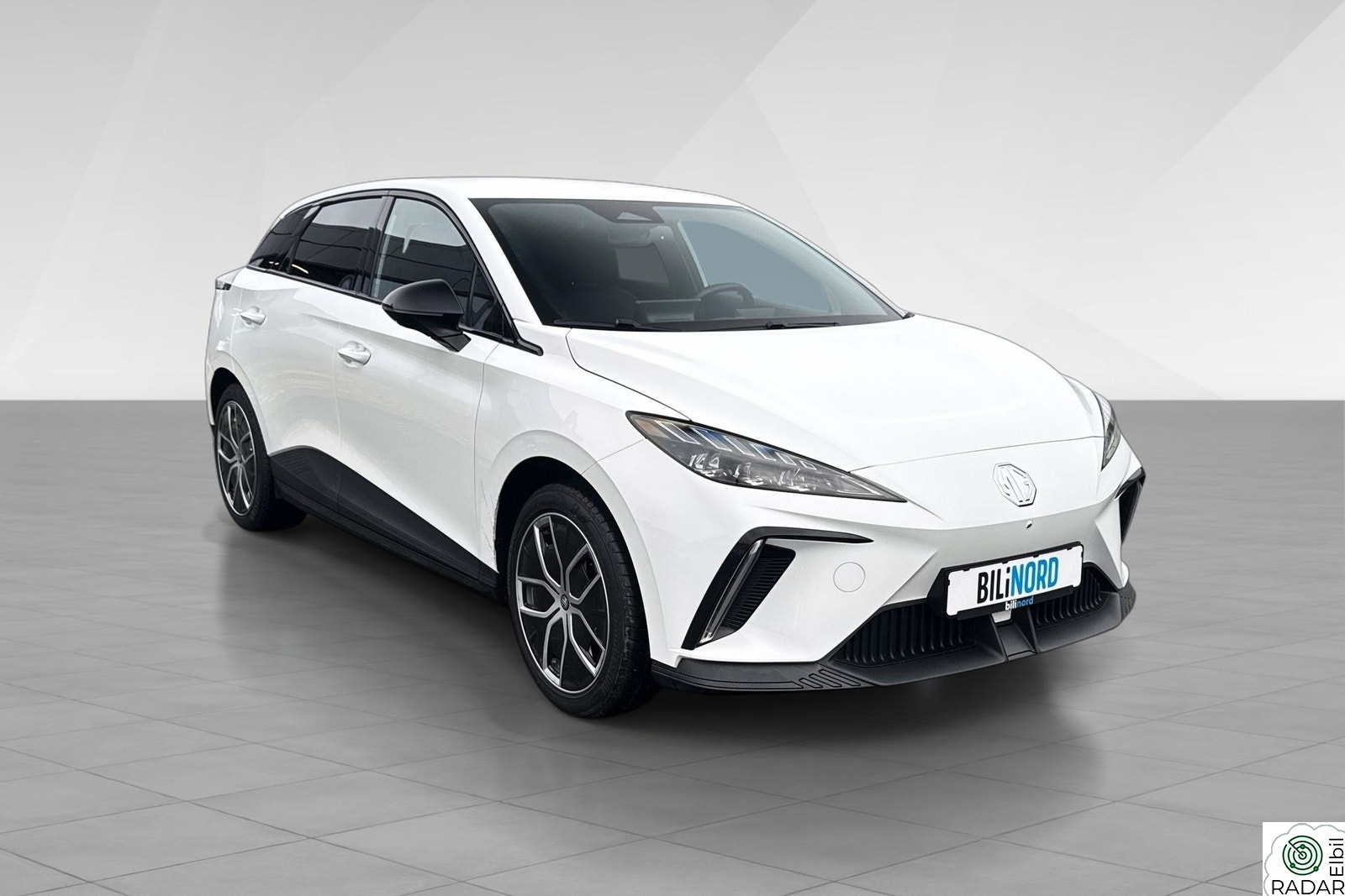 MG MG4 Electric LUXURY 435KM WLTP LONG RANGE