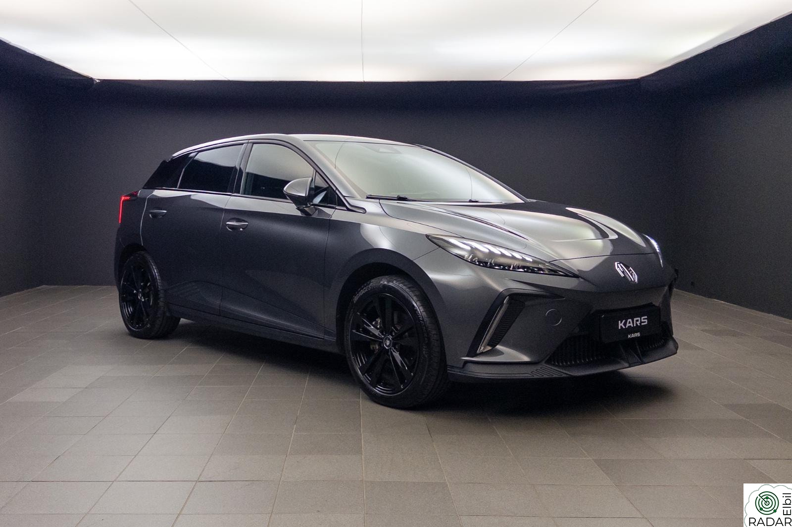 MG MG4 Electric Luxury 64KWh 435KM Varmepumpe iSMART 360Kamera Keyless+