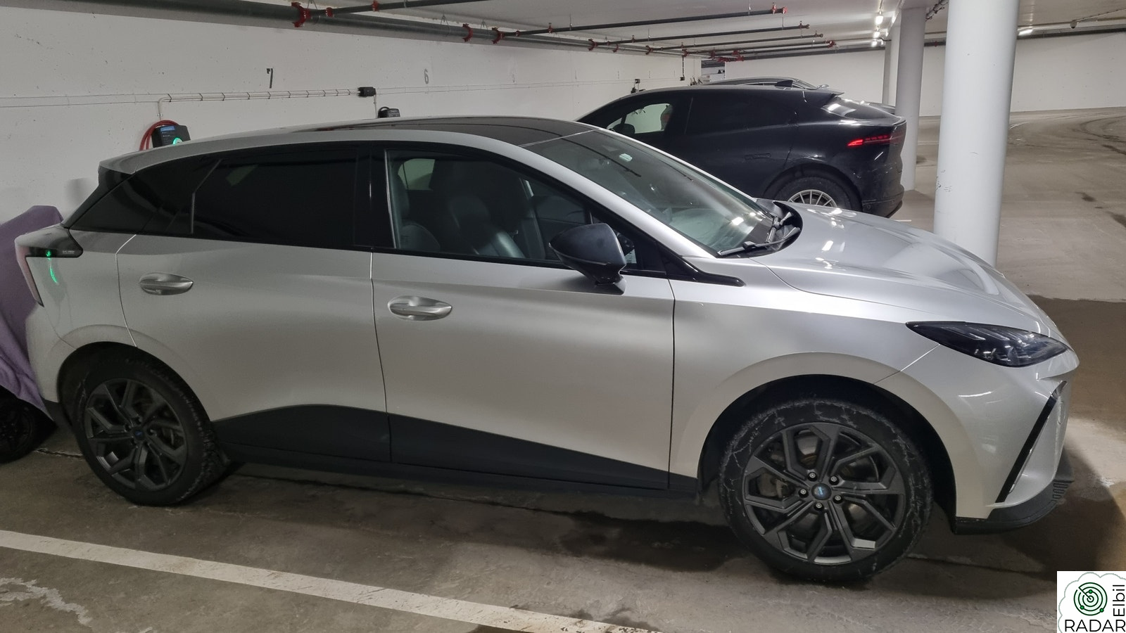 MG MG4 Electric Trophy Extended Range