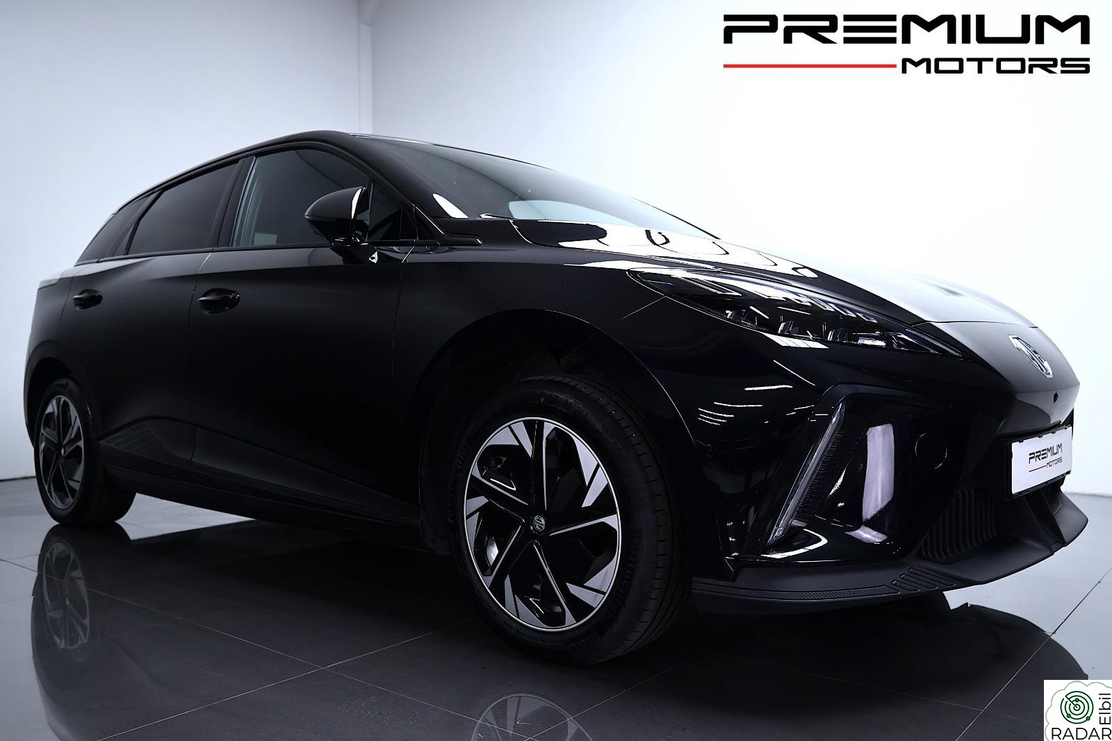 MG MG 4 ELECTRIC Luxury 435Km,ACC,360gKamera,Delskinn,7Års garanti,Norsk