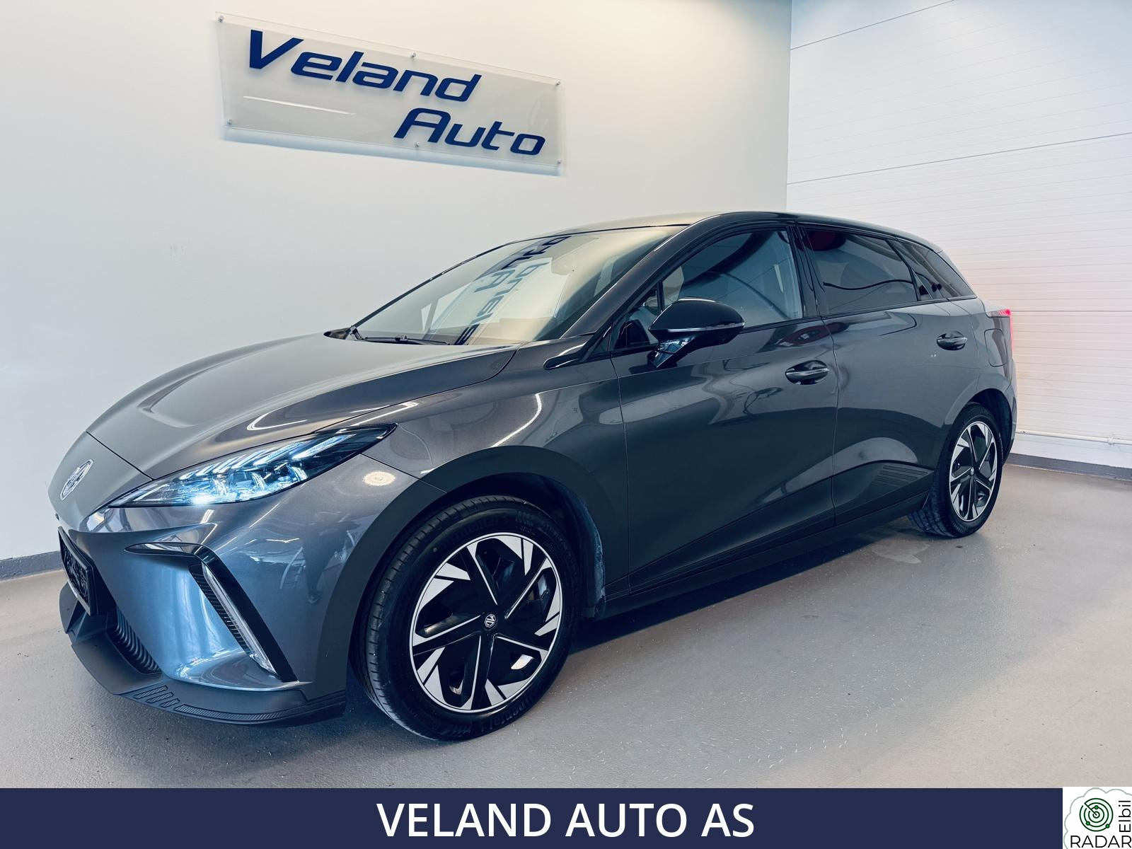 MG MG4 Electric LONG RANGE 435KM LUXURY/ACC/360/DELSKINN