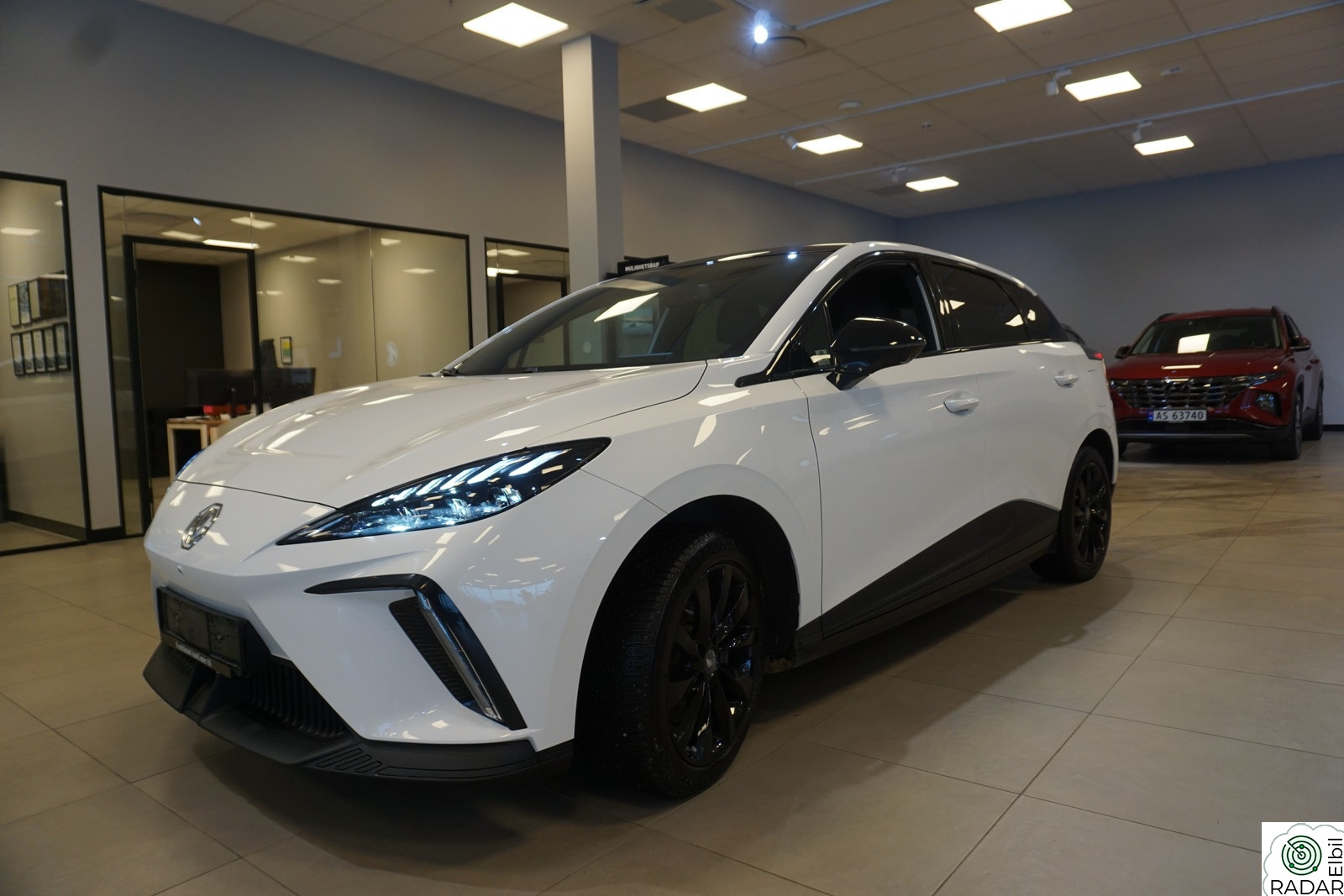 MG MG 4 ELECTRIC Luxury Long Rang 435km WLTP Norsk bil!! Garanti