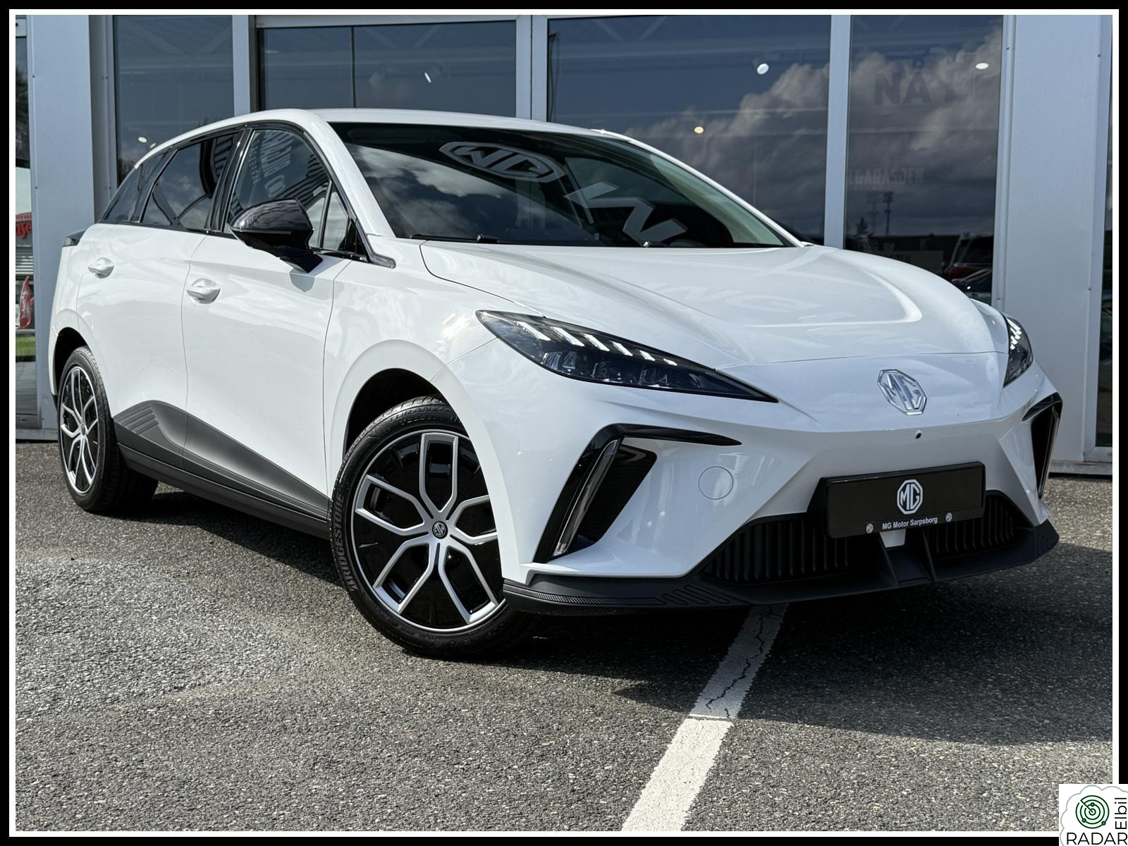 MG MG4 Electric HELT NY| 450KM WLTP - Ink vinterdekk og serviceavtale