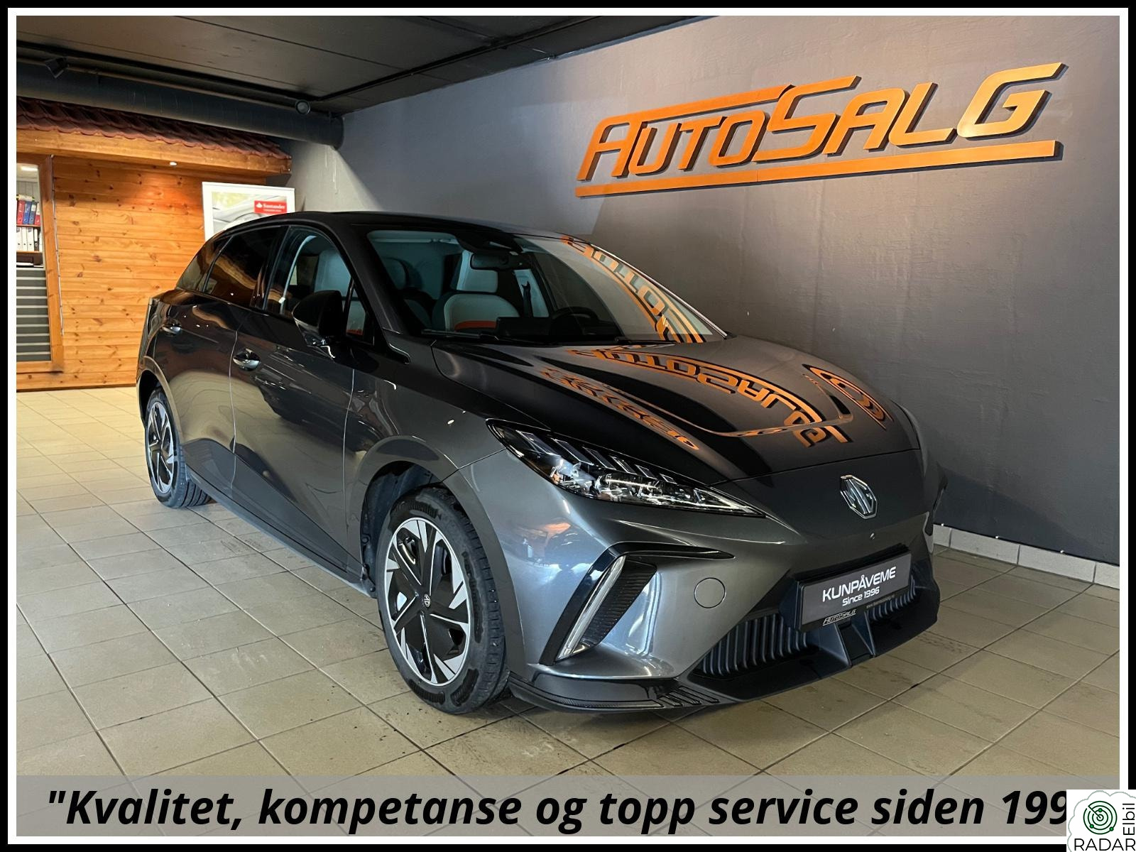 MG MG 4 ELECTRIC Luxury WLTP 435km 204hk Utstyrbombe! Lav kilometer!