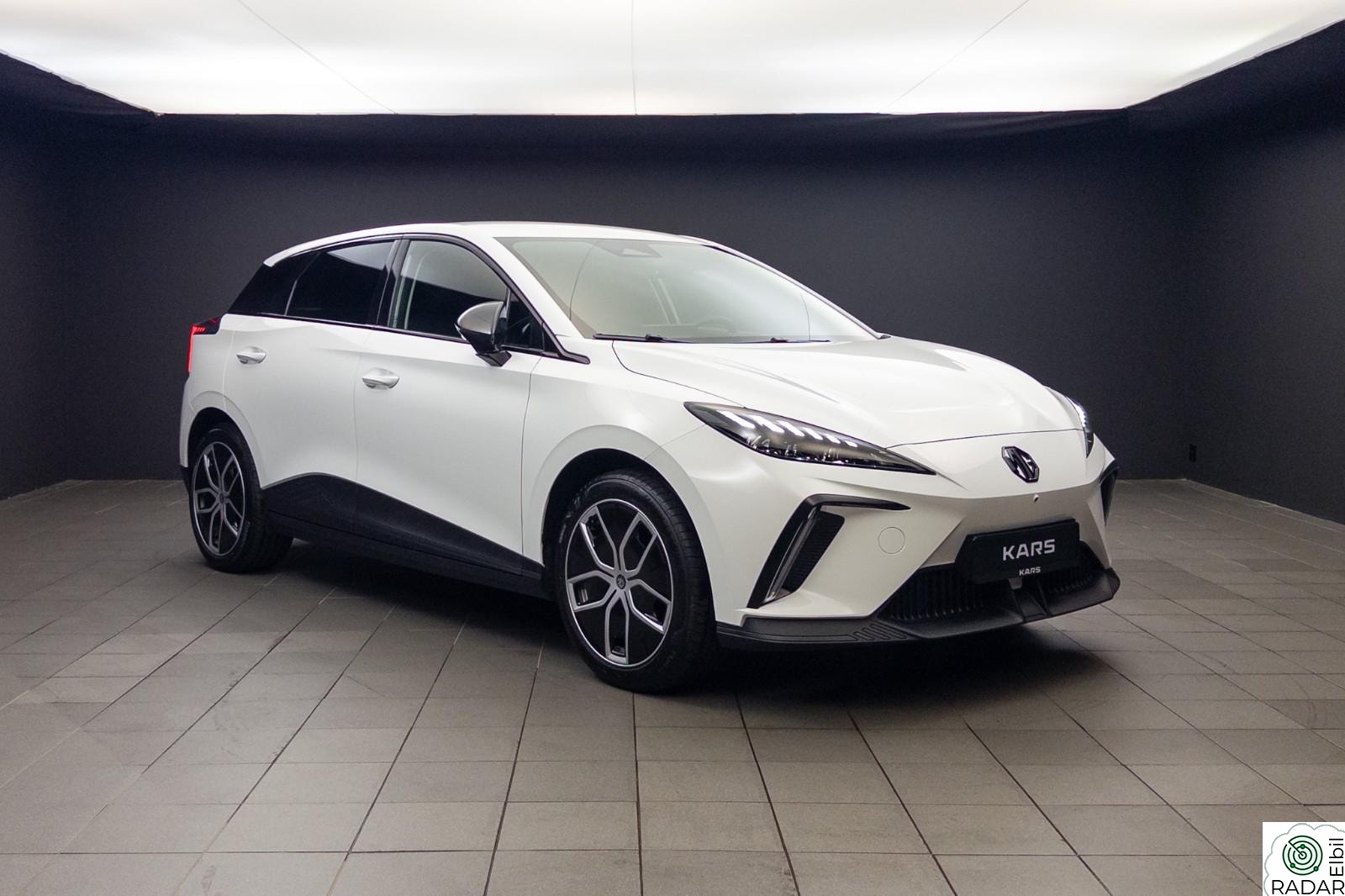 MG MG4 Electric Luxury 64KWh 450KM Varmepumpe iSMART 360Kamera Keyless+