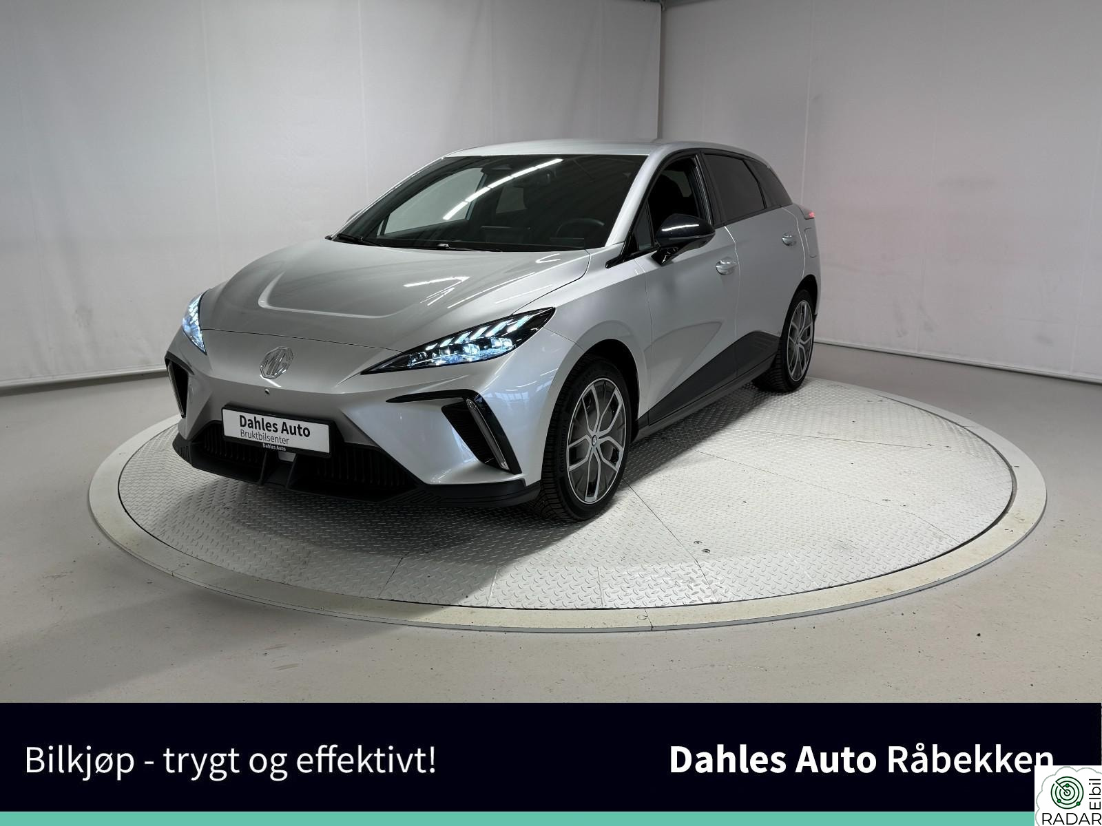 MG MG4 Electric Luxury 435WLTP ACC/360-Kamera/Navi/El.sete