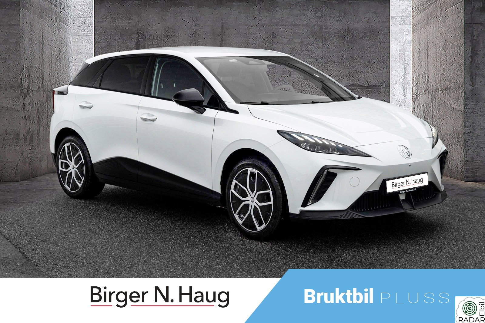MG MG4 Electric 64kWh Luxury-Kunn 1500 km-360 kamera