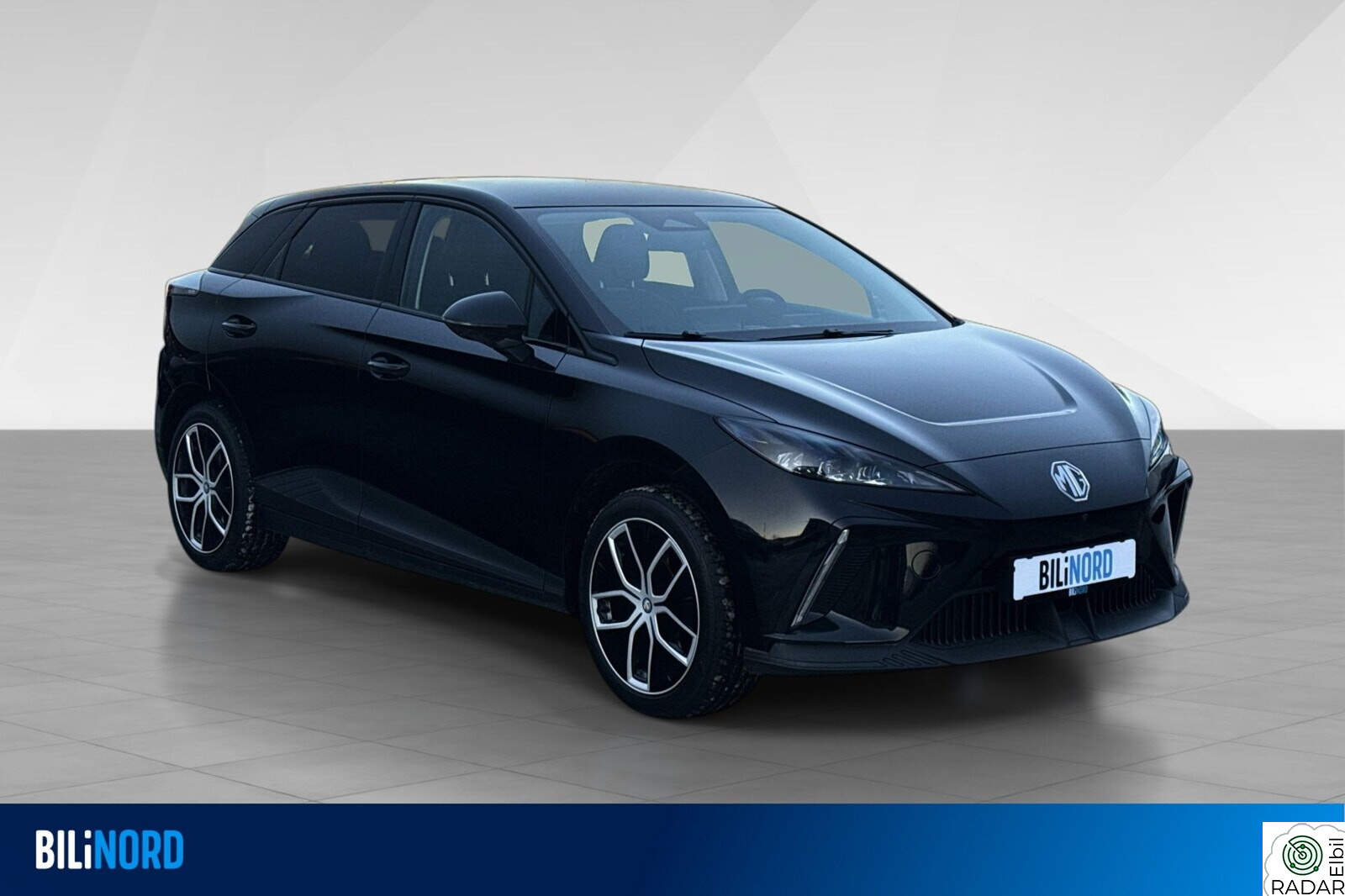 MG MG4 Electric 49 kWh Luxury 360 kam, ACC, app, rattvarme, BLIS