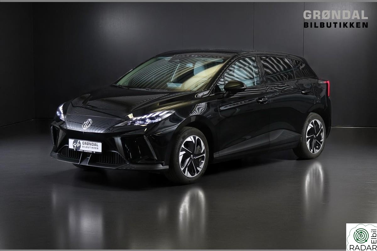 MG MG 4 ELECTRIC LUXURY / ADAPT CRUISE / NAVI / 360 KAM / ++