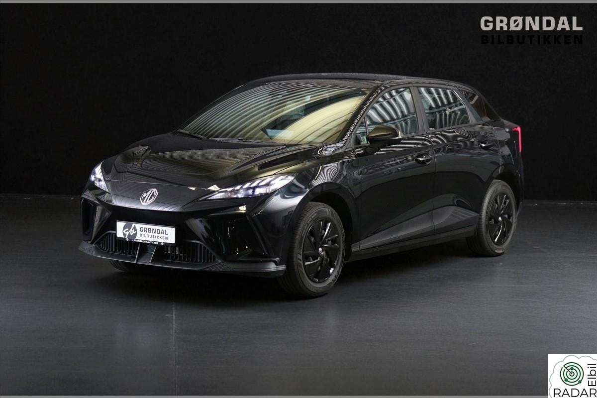 MG MG4 Electric STANDARD / CARPLAY / LED / DAB / ++