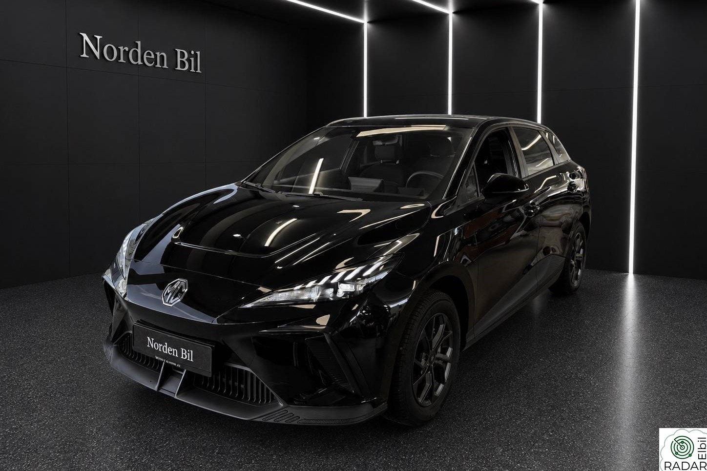 MG MG4 Electric STRØKKEN / NYE DEKK / KOMFORT / TEKNOLOGI / SIKKERHET