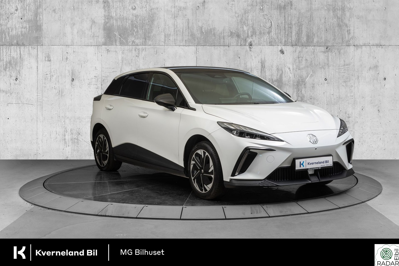 MG MG4 Electric Long Range Luxury 360/LED/DAB/NAVI