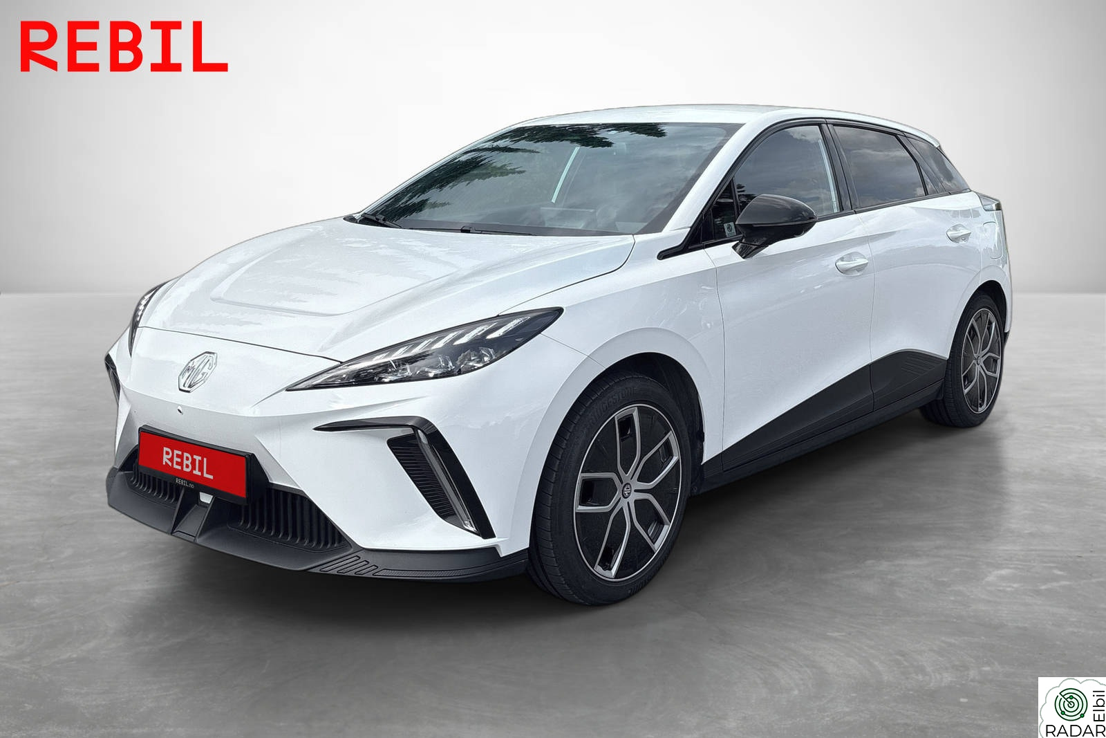MG MG4 Electric Luxury/435km/Rattv./ACC/360/Navi/Carplay