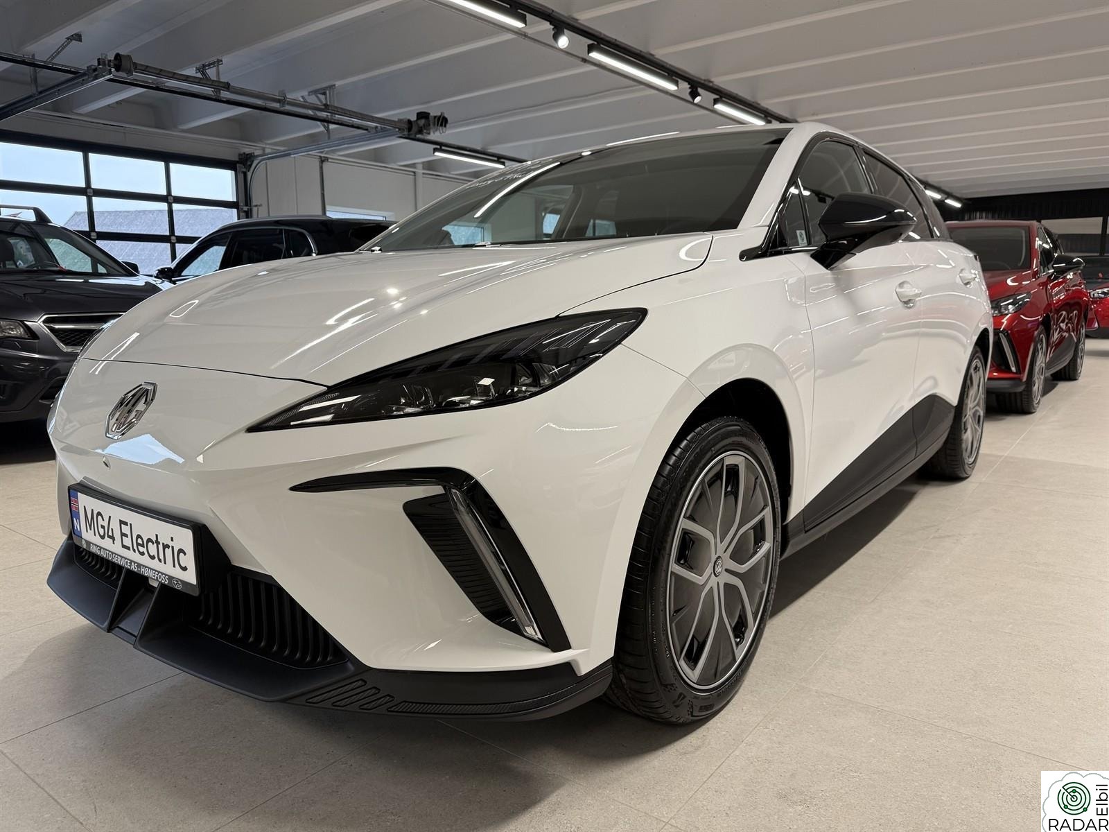 MG MG4 Electric 64KwH Luxury 450km |Ny bil|1,99% rente|Klar til bruk!
