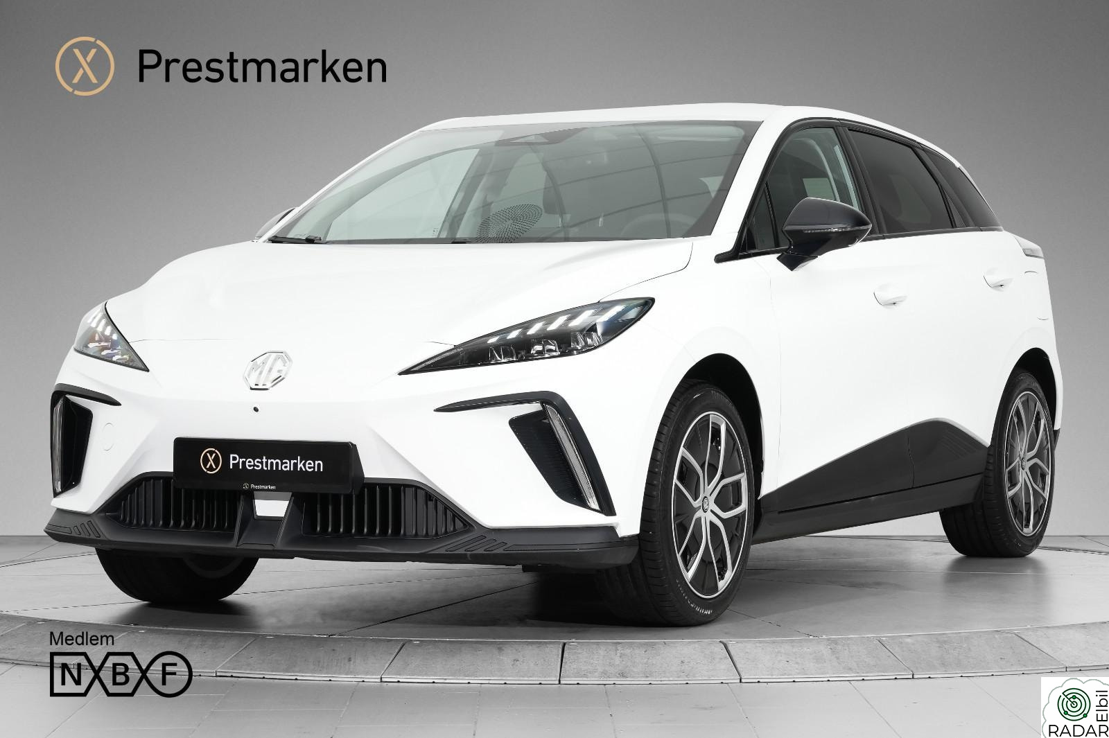 MG MG4 Electric Luxury 64kWh Ny i Norge 7Års Garanti Pilot 360Cam S+V +
