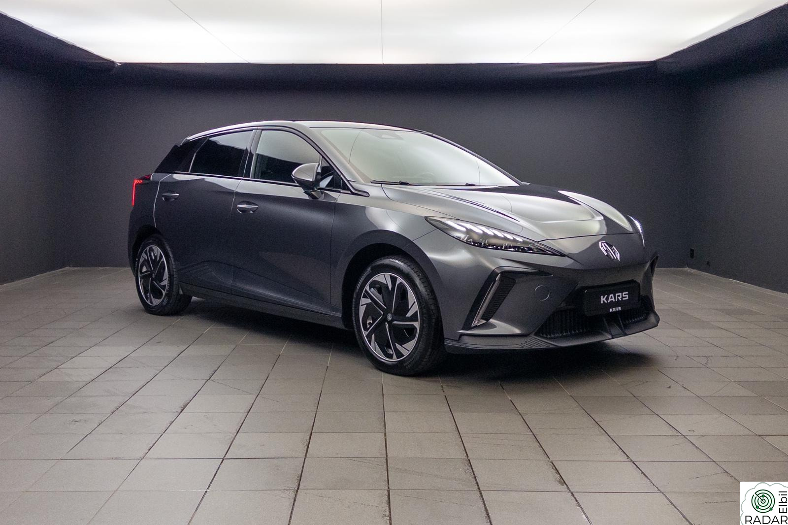 MG MG4 Electric Luxury 64KWh 435KM Varmepumpe iSMART 360Kamera Keyless+