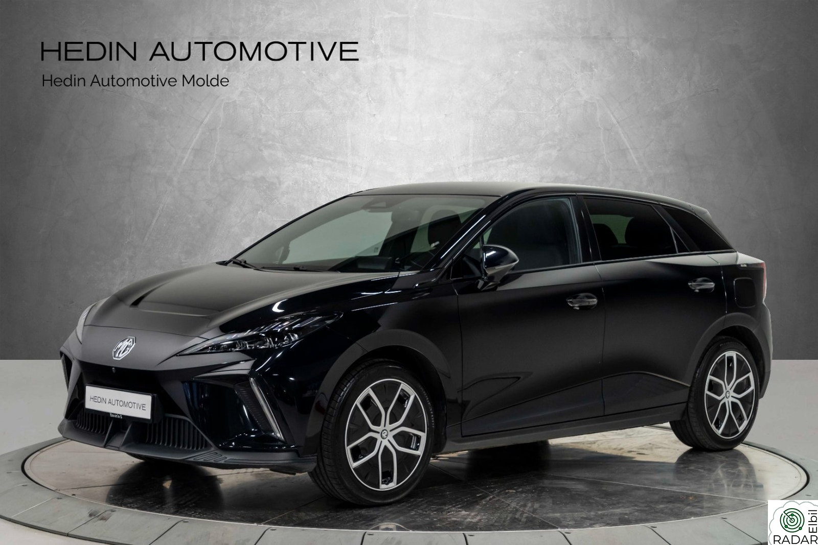 MG MG4 Electric Luxury