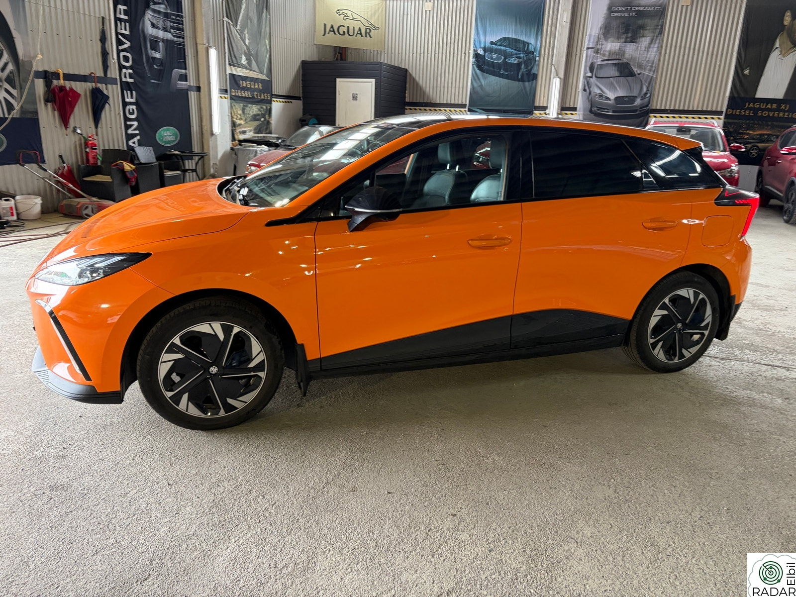 MG MG4 Electric 64KW 204HK LUXURY NAVI KLIMA RYGGEKAMERA