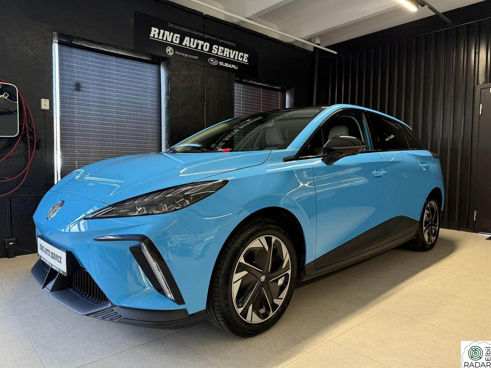 MG MG 4 ELECTRIC Luxury 435km |2 hjulsett|Ventes inn!
