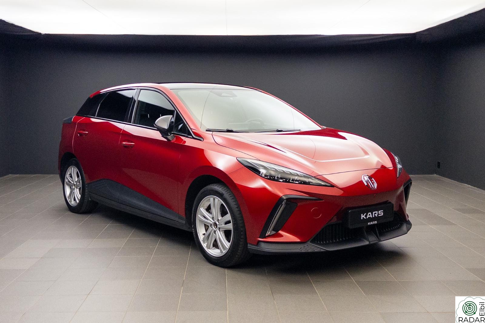 MG MG 4 ELECTRIC Luxury 64KWh 435KM Varmepumpe iSMART 360Kamera Keyless+