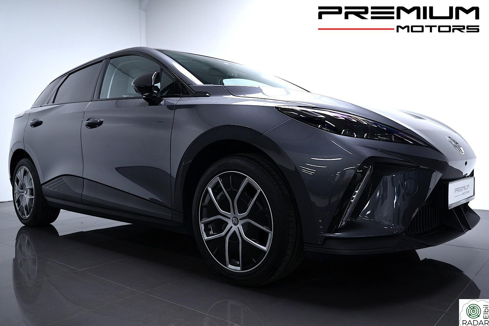 MG MG4 Electric Luxury 435Km,ACC,360gKamera,Delskinn,7Års garanti,Norsk