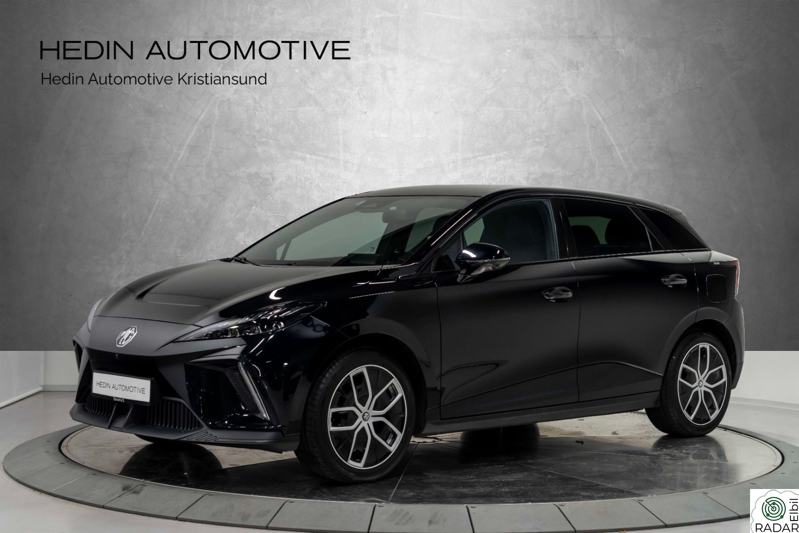 MG MG4 Electric Luxury Long Range/435 kim WLTP/360 Kamera/ACC