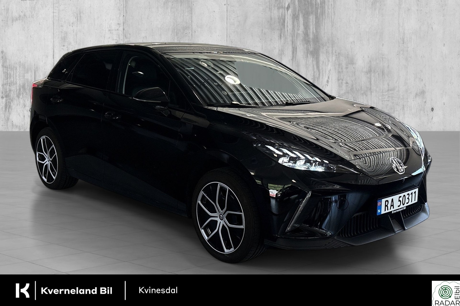 MG MG4 Electric Long Range Luxury/450km/360/Carplay/ACC/Blindsone/Navi
