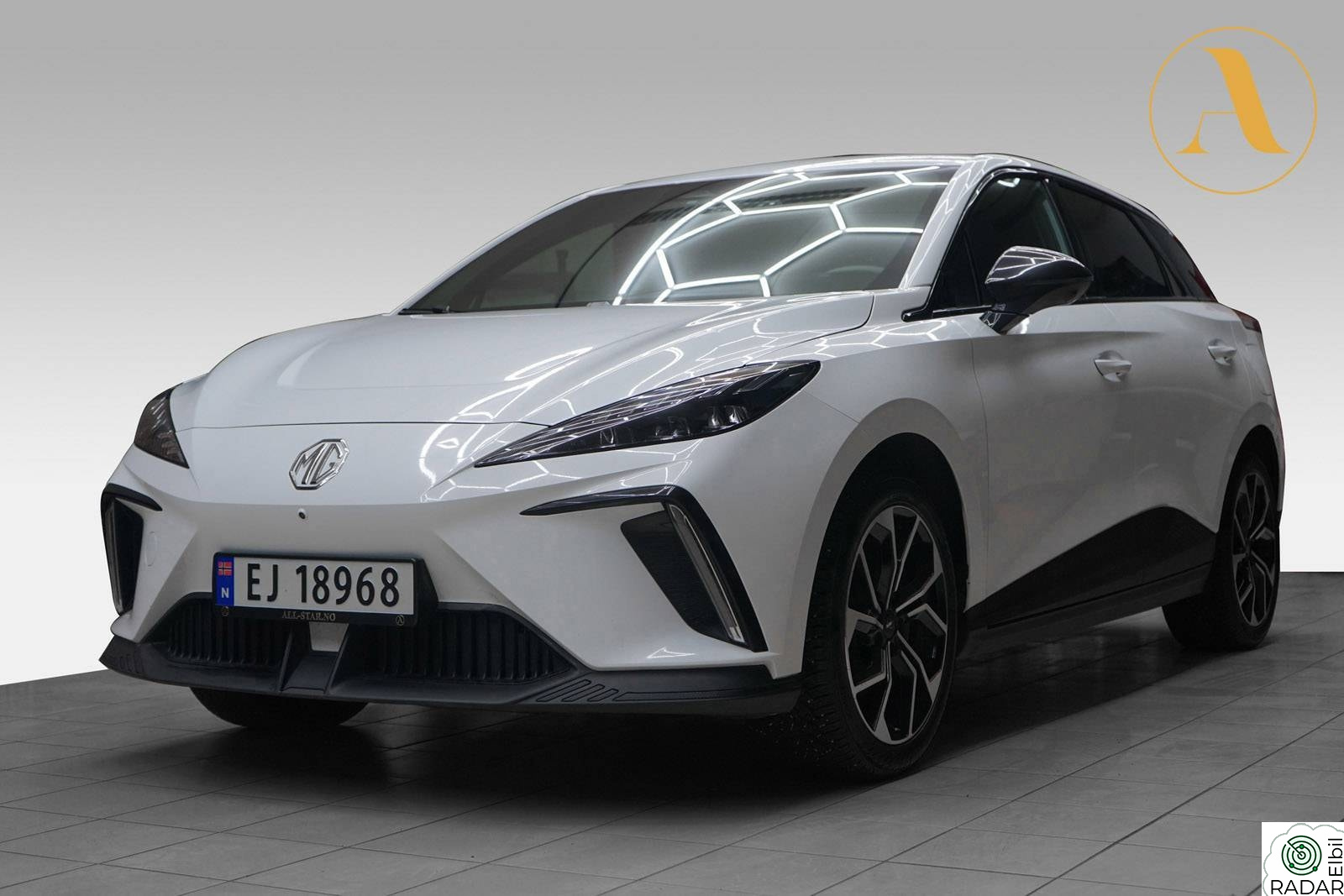 MG MG4 Electric LUXURY 64KWH 435KM/LED/EL.SETE/360KAMERA/VARMEPUMPE/NAV