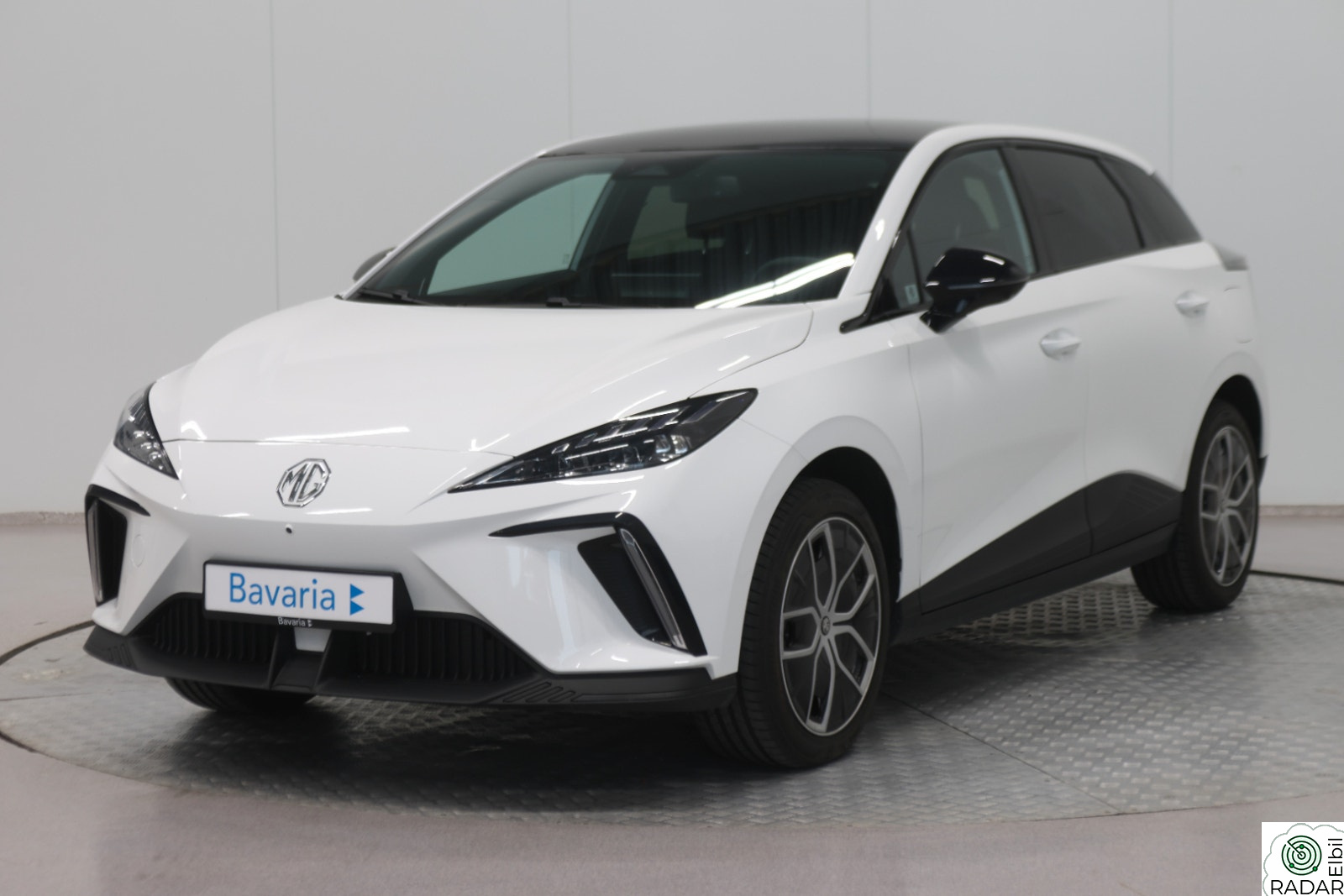 MG MG4 Electric Trophy Extended Range/520km WLTP