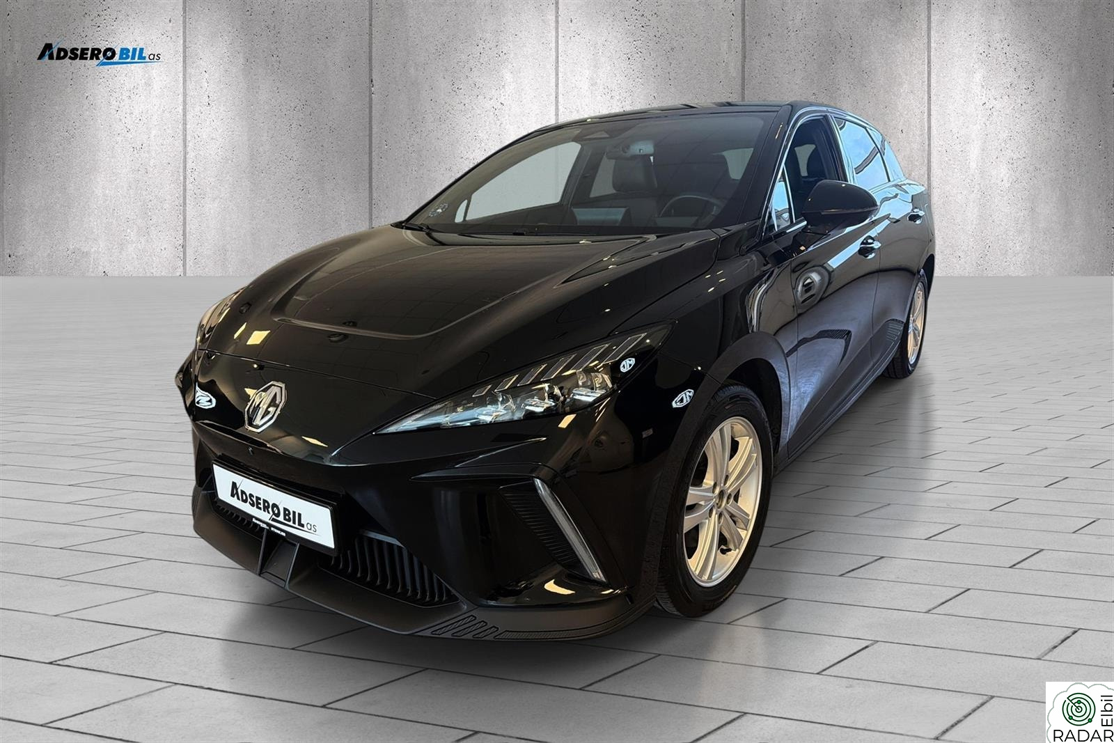 MG MG 4 ELECTRIC LUXURY