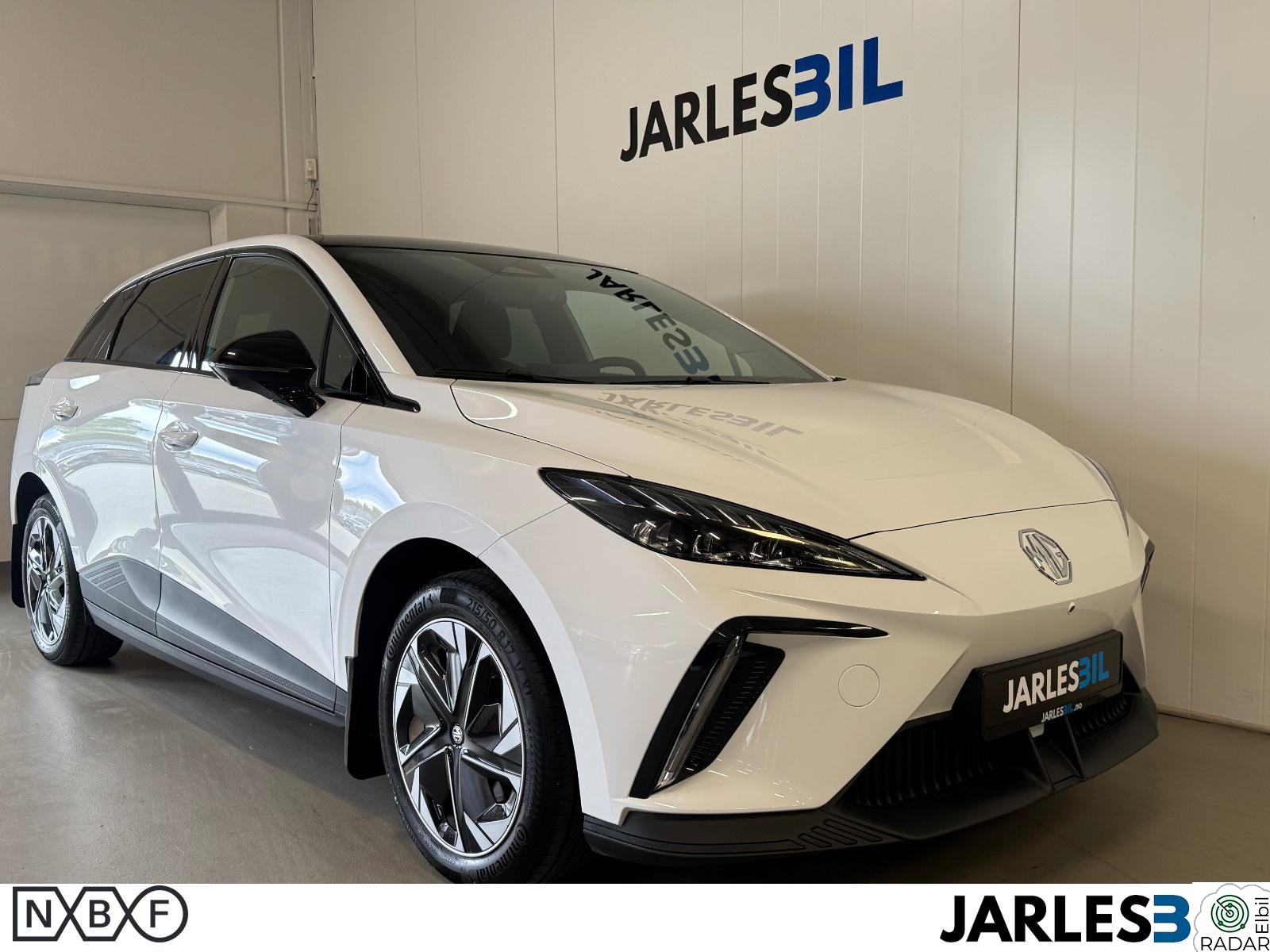 MG 4 ELECTRIC ELECTRIC Long Range Luxury /ACC/LED/Kamera/Krok/7 år++