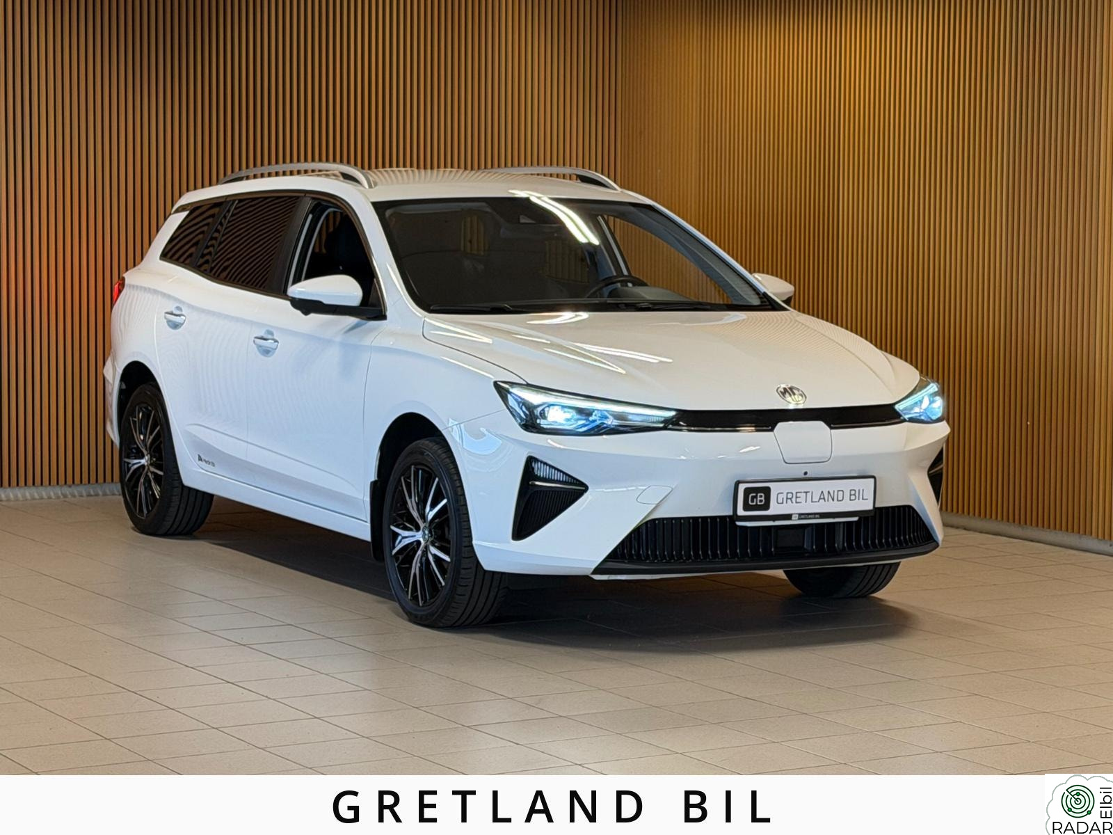 MG MG5 Electric LUXURY/ACC/380WLTP/SKINN/360KAMERA/NAVI/KEYLESS GO