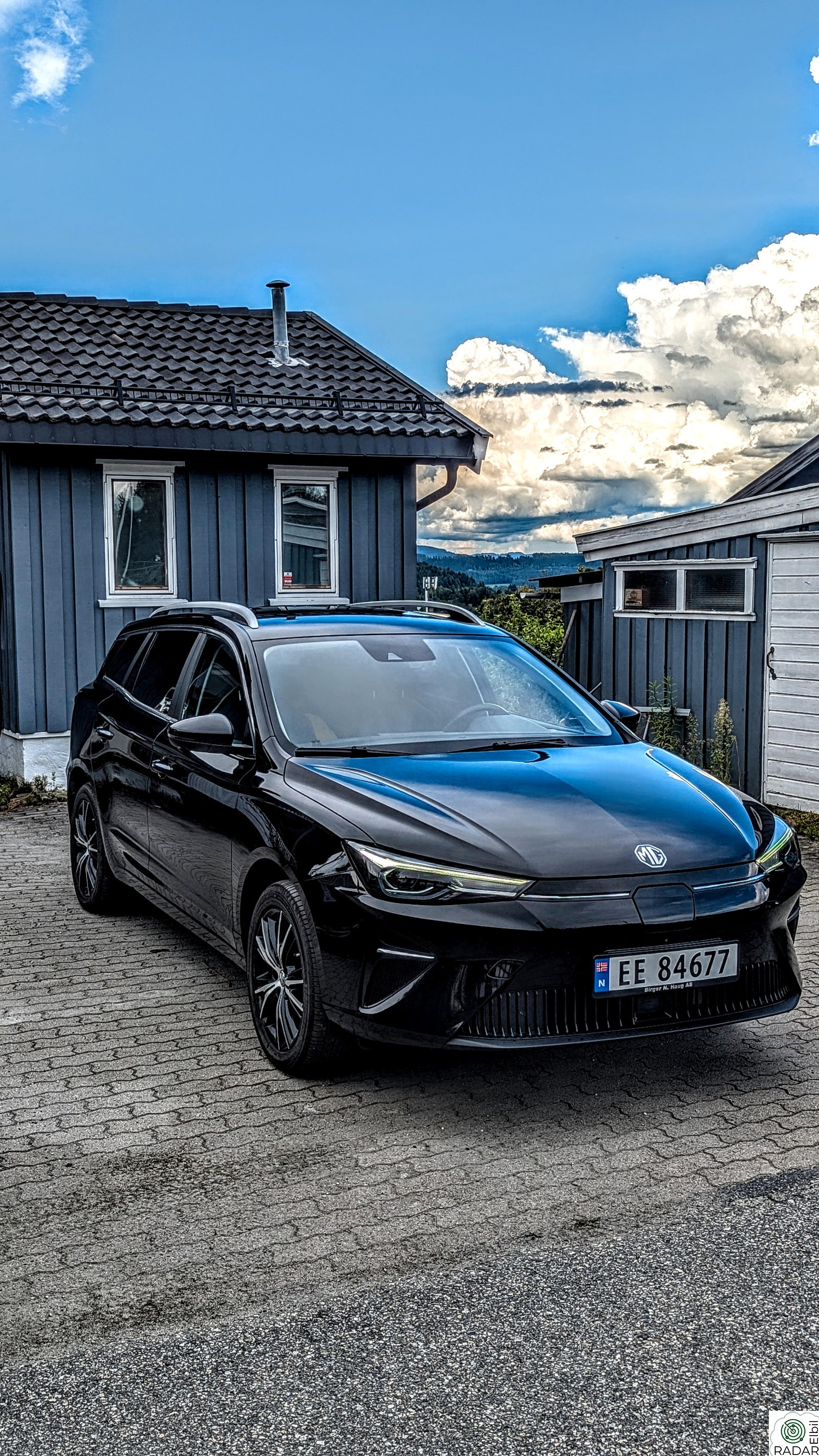 MG MG 5 ELECTRIC Electric Luxury ACC/Krok/360/App/Skinn/To sett hjul