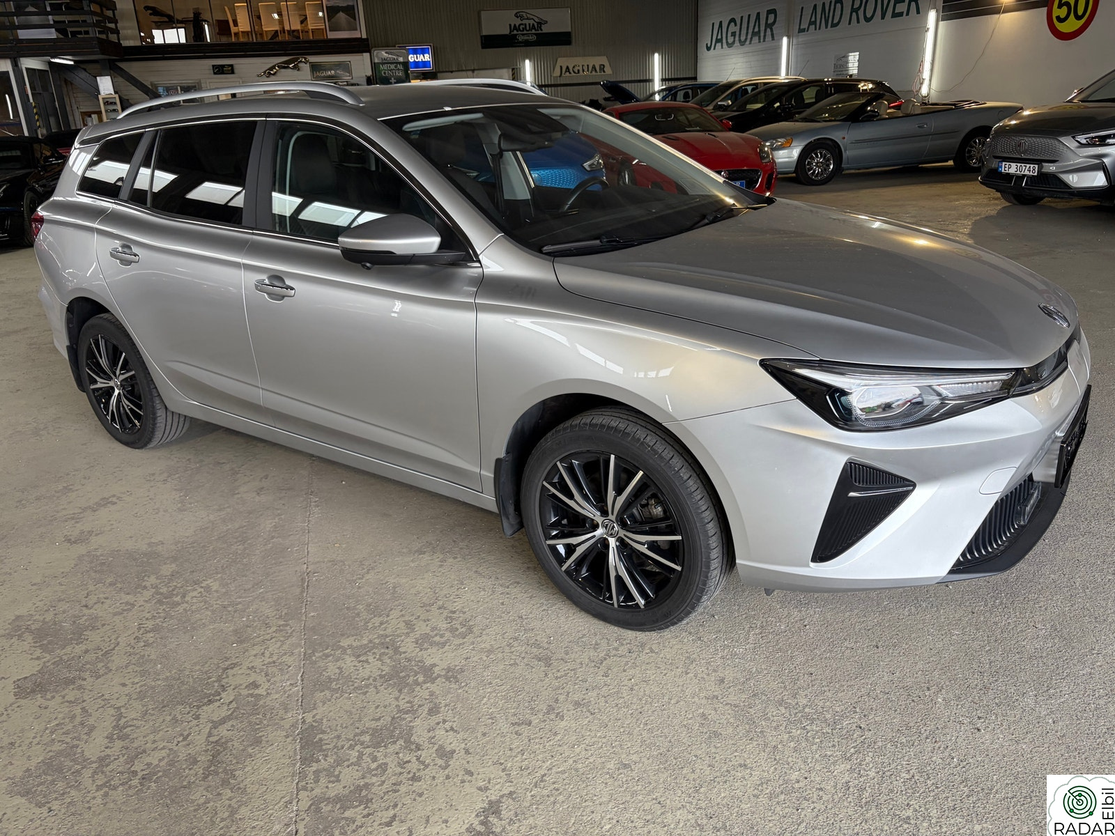 MG MG5 Electric 61KW 156HK LONG-RANGE LUXURY SKINN NAVI ACC PDC