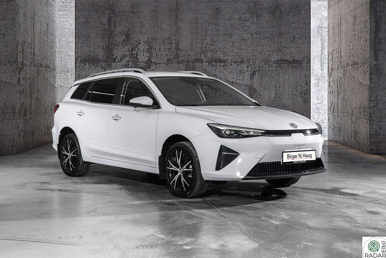 MG MG5 Electric Luxury SOMMERPRIS! SATT NED 15.000,-